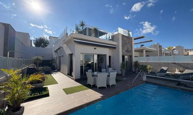 Independent villa - Second hand - Orihuela Costa - Villamartín