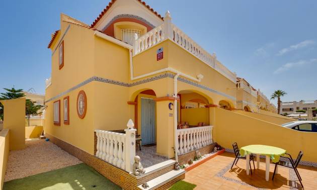 Independent villa - Second hand - Orihuela - La Zenia