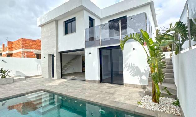 Independent villa - Second hand - Torrevieja - Los Balcones - Los Altos del Edén