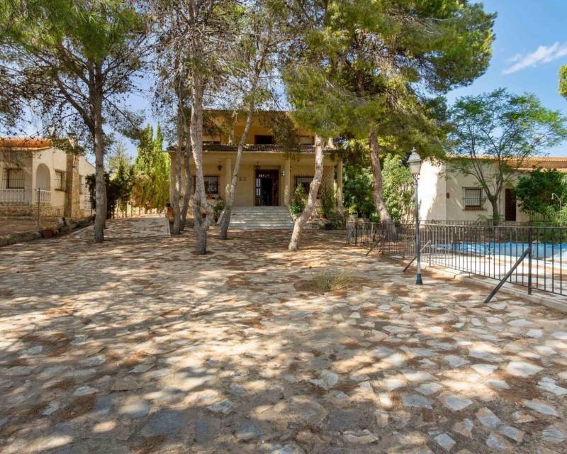 Independent villa · Second hand · Torrevieja · Los balcones