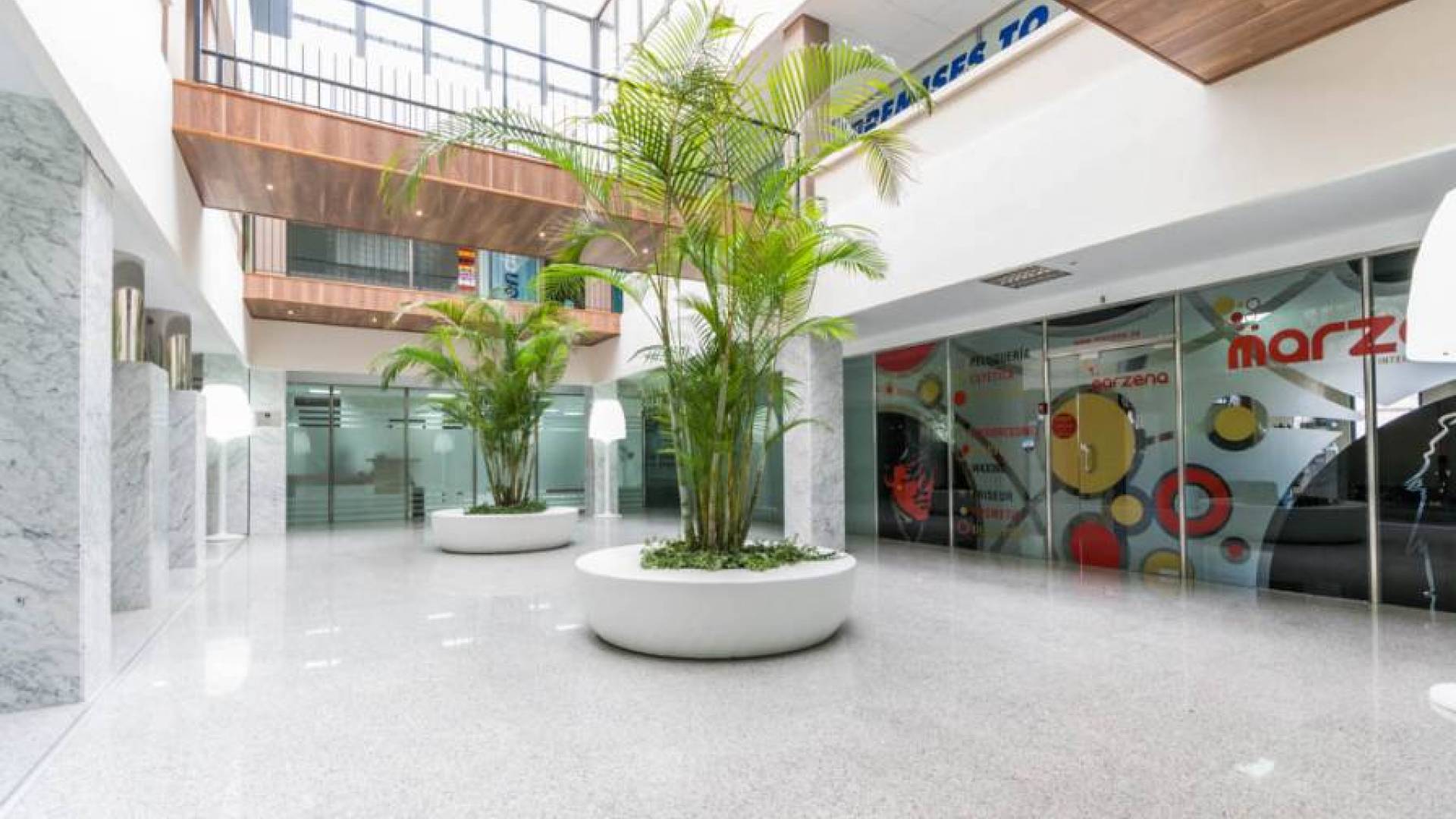 Lange tijd verhuur - Commercieel van Locaux - Orihuela Costa - Playa Flamenca