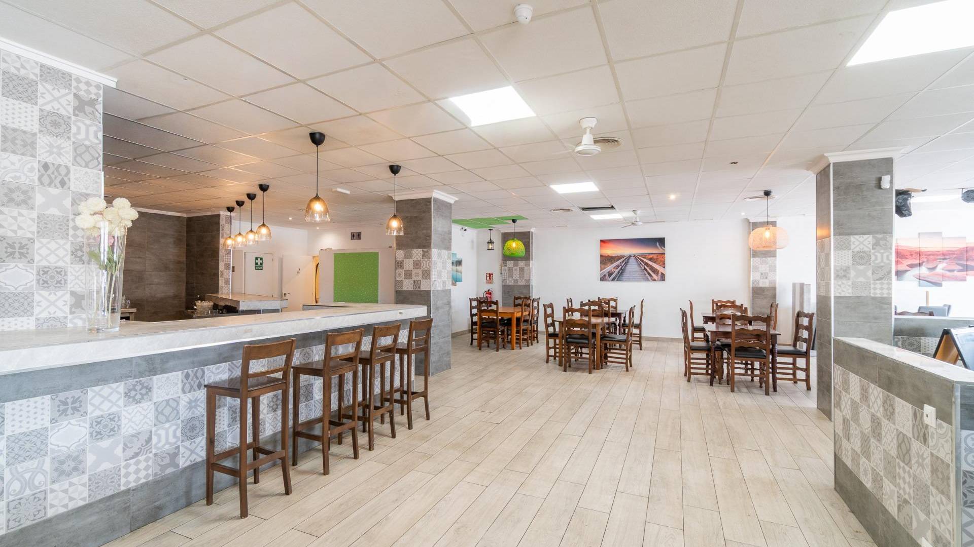 Lange tijd verhuur - Commercieel van Locaux - San Fulgencio - Urbanización La Marina