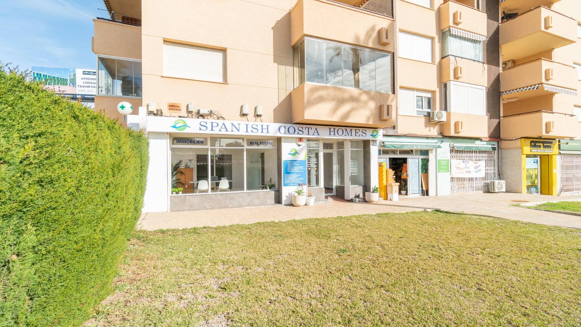 Langzeitvermietung - Locaux commerciaux - Orihuela Costa - La Zenia