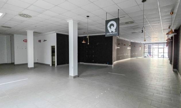 Local Comercial - Segunda Mano - Guardamar del Segura - Centro