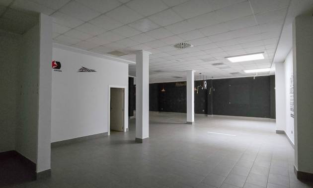 Local Comercial - Segunda Mano - Guardamar del Segura - Centro