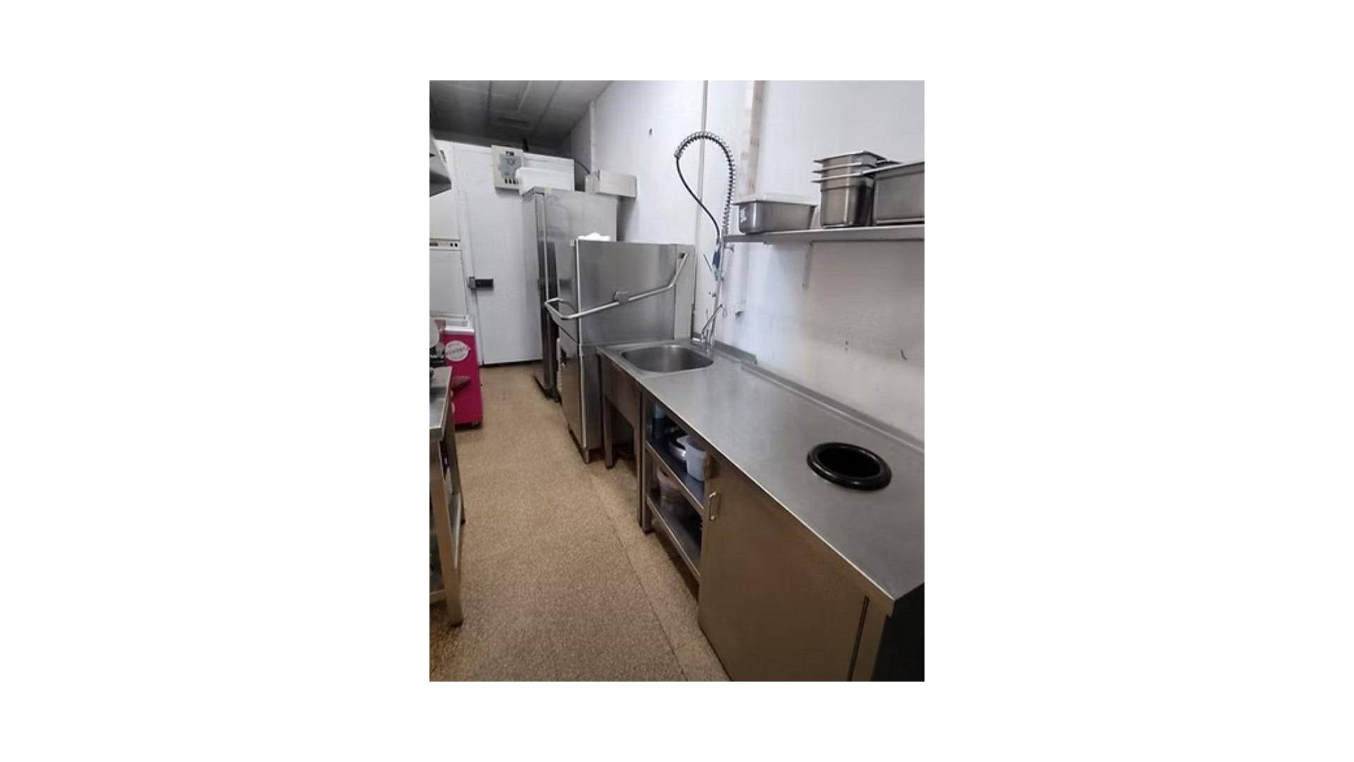 Location longue durée - Locaux commerciaux - Torrevieja - Los balcones
