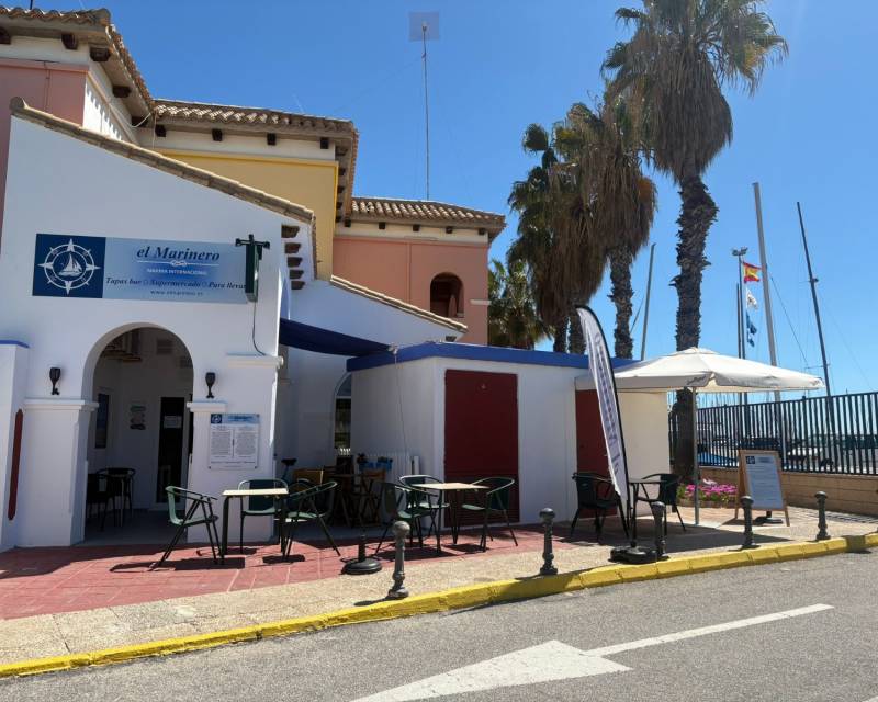 Locaux commerciaux · D'occasion · Torrevieja · Puerto