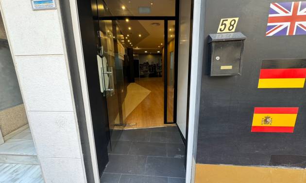Locaux commerciaux - Gebraucht - Guardamar del Segura - Guardamar del Segura