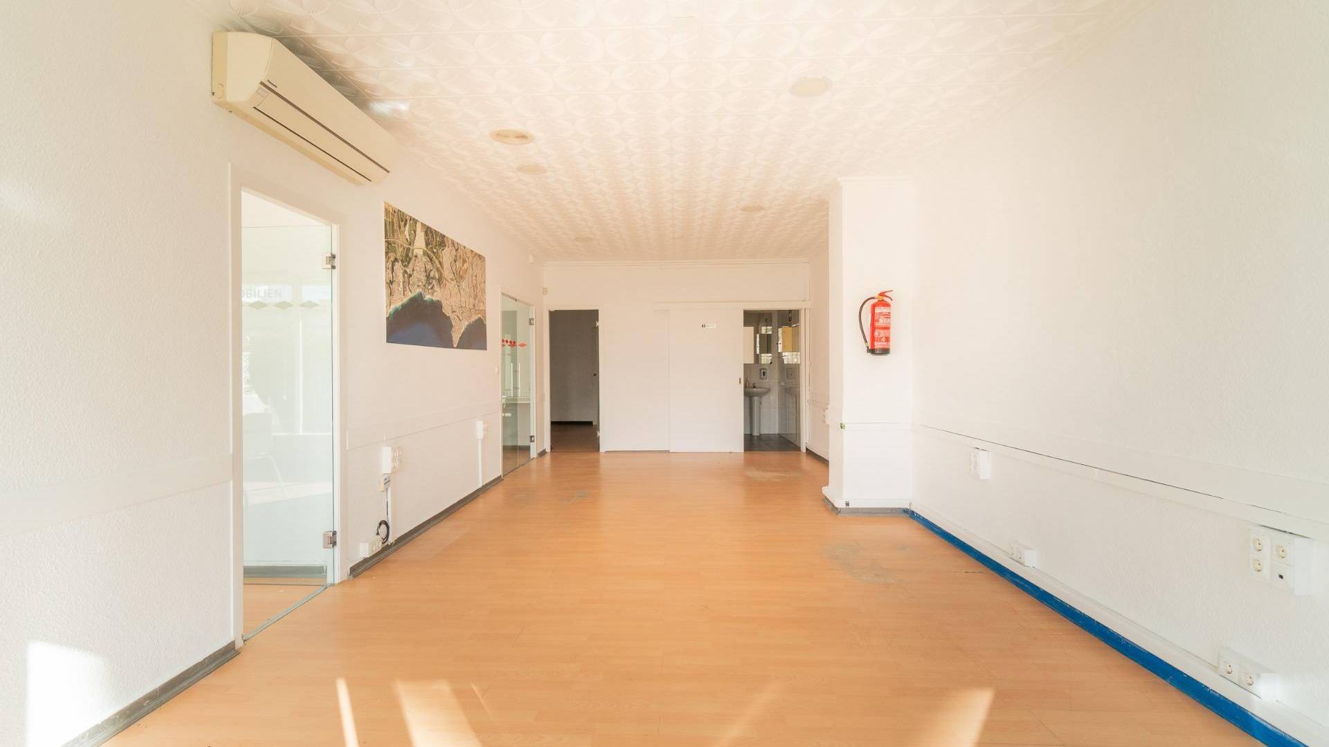 Long time Rental - Commercial premises - Orihuela Costa - La Zenia