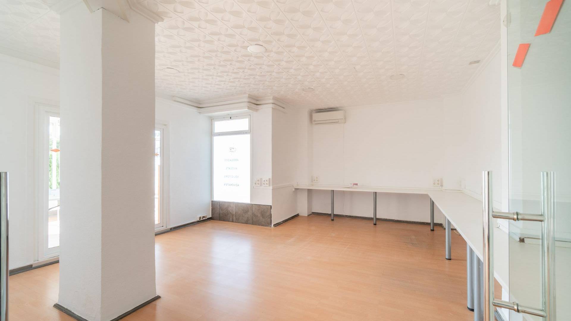 Long time Rental - Commercial premises - Orihuela Costa - La Zenia