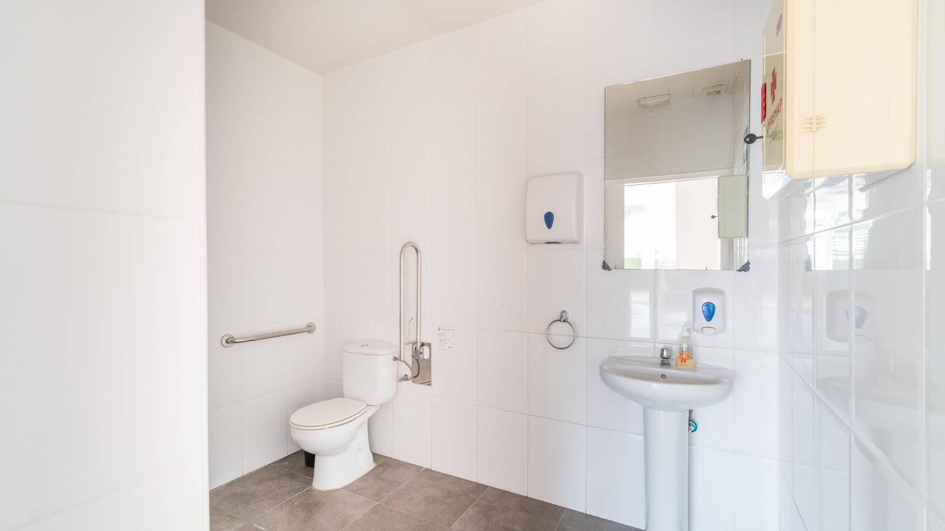 Long time Rental - Commercial premises - Orihuela Costa - La Zenia