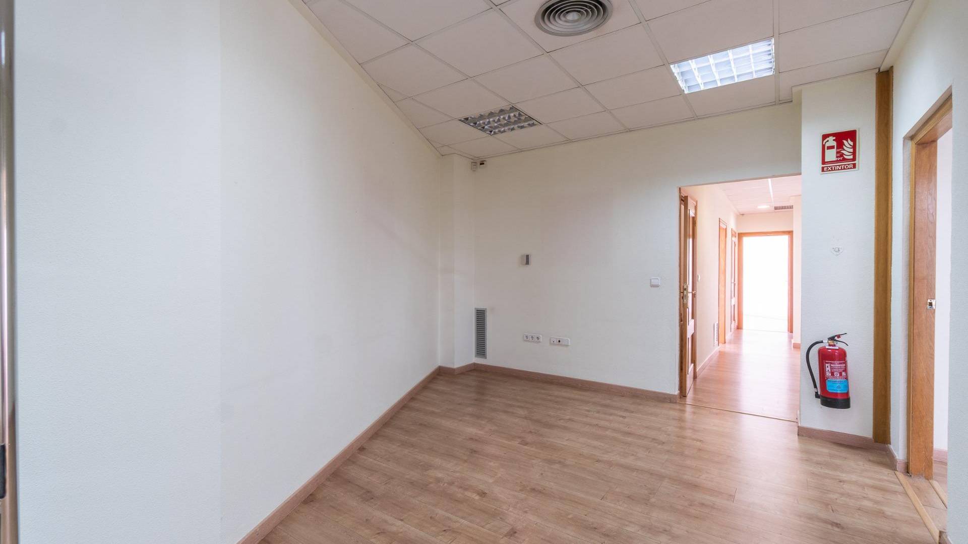 Long time Rental - Commercial premises - Orihuela Costa - Playa Flamenca