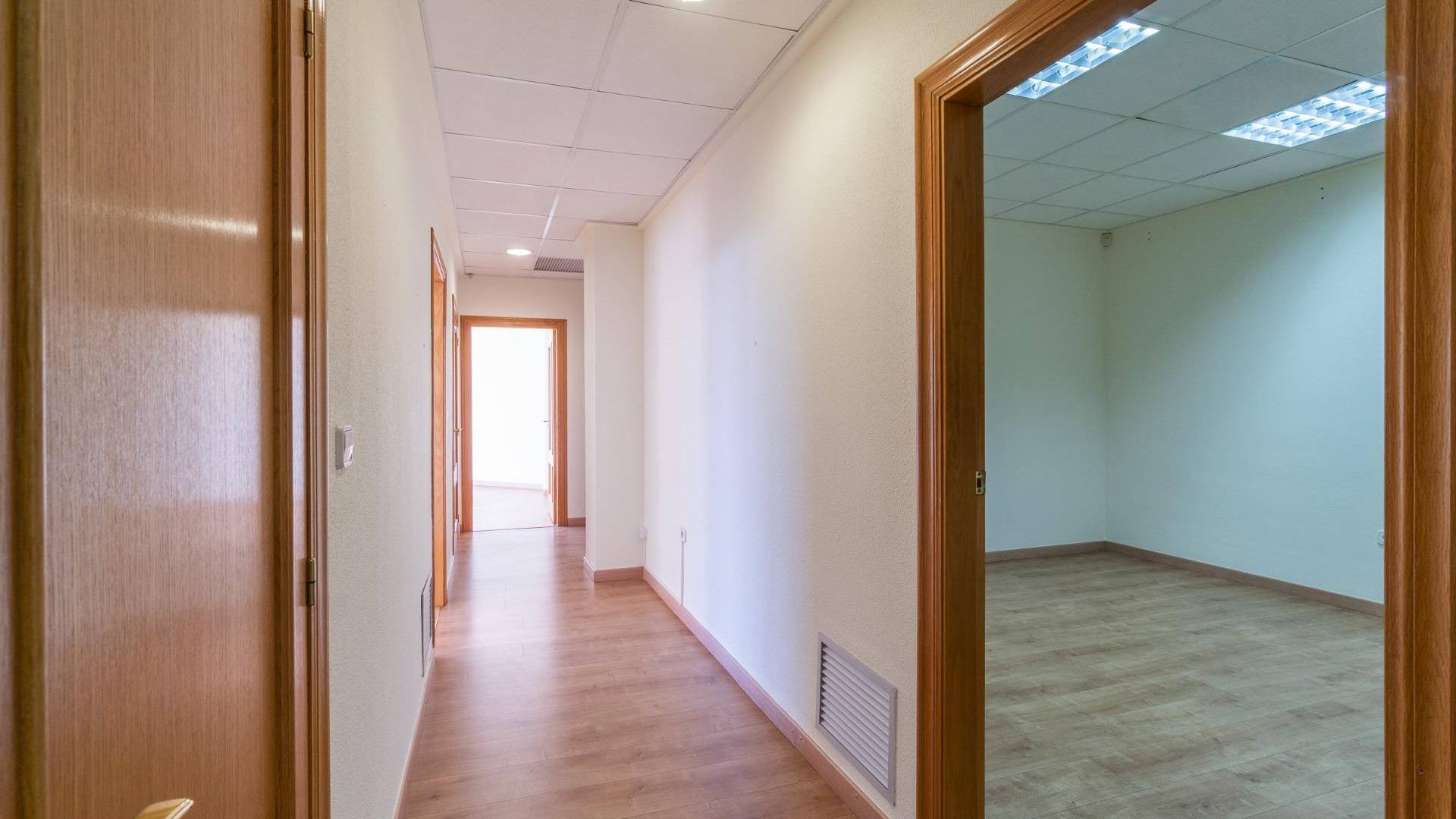 Long time Rental - Commercial premises - Orihuela Costa - Playa Flamenca