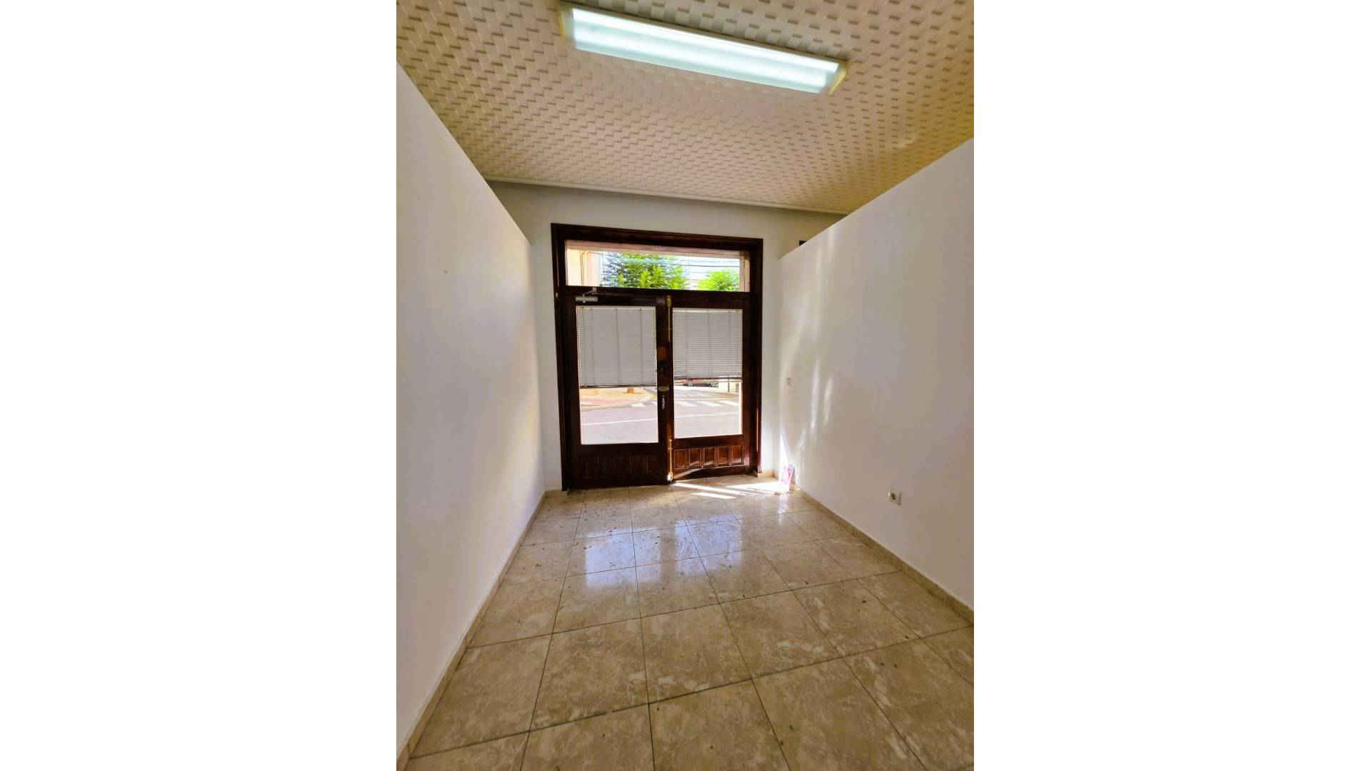Long time Rental - Commercial premises - Teulada - Pueblo