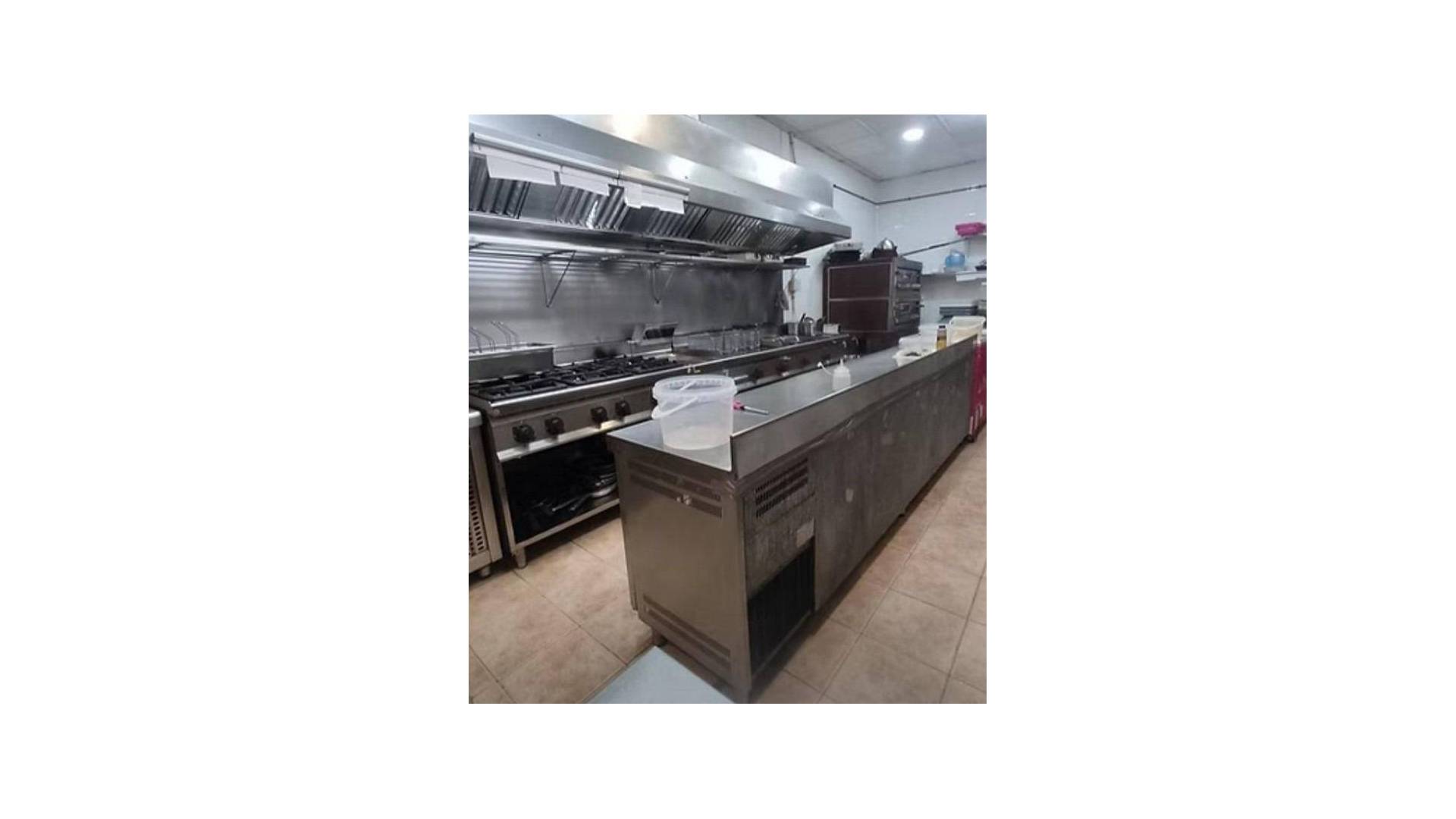 Long time Rental - Commercial premises - Torrevieja - Los balcones