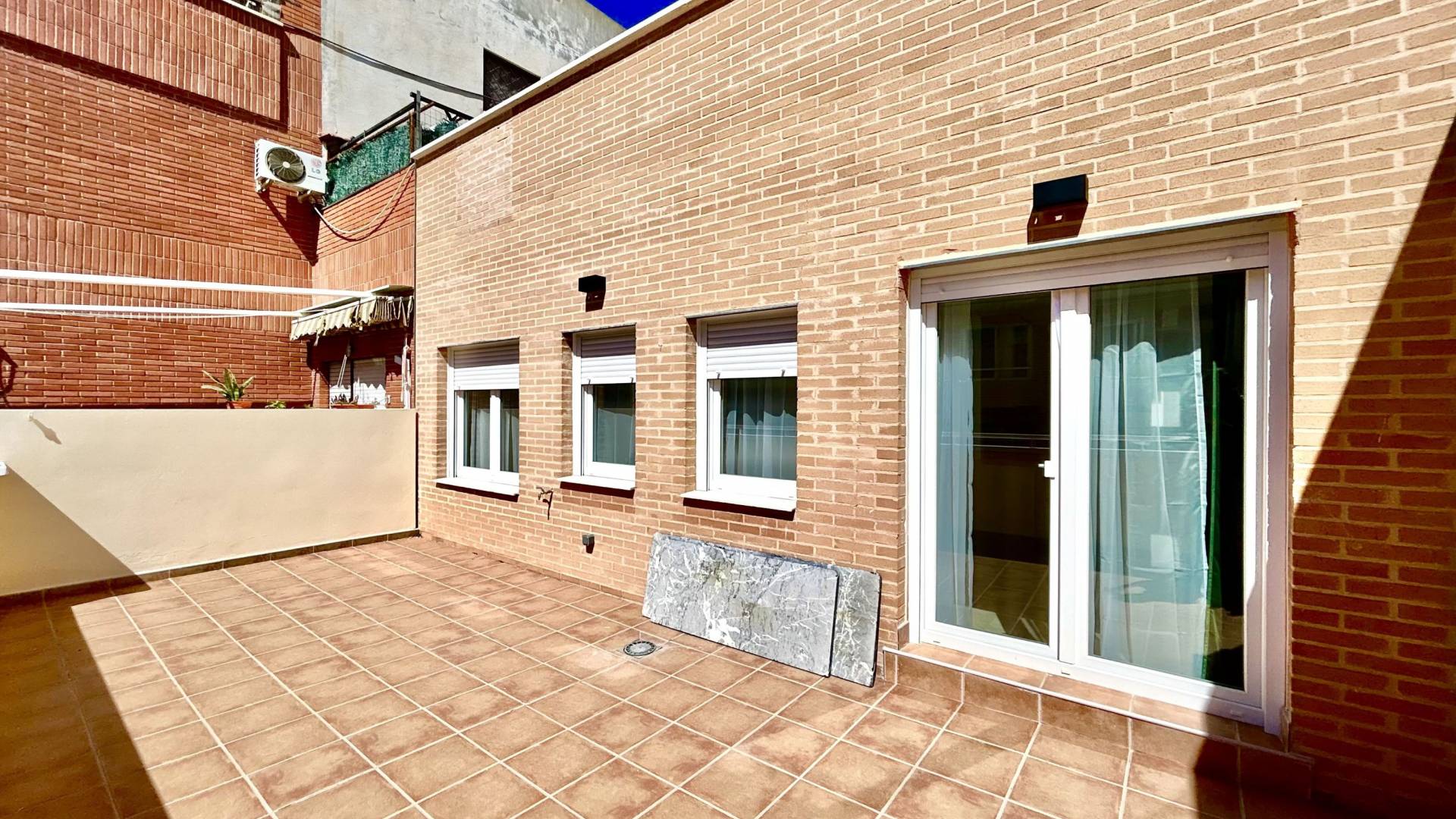 Neubau - Erdgeschoss - Alicante - Alicante (Alacant)