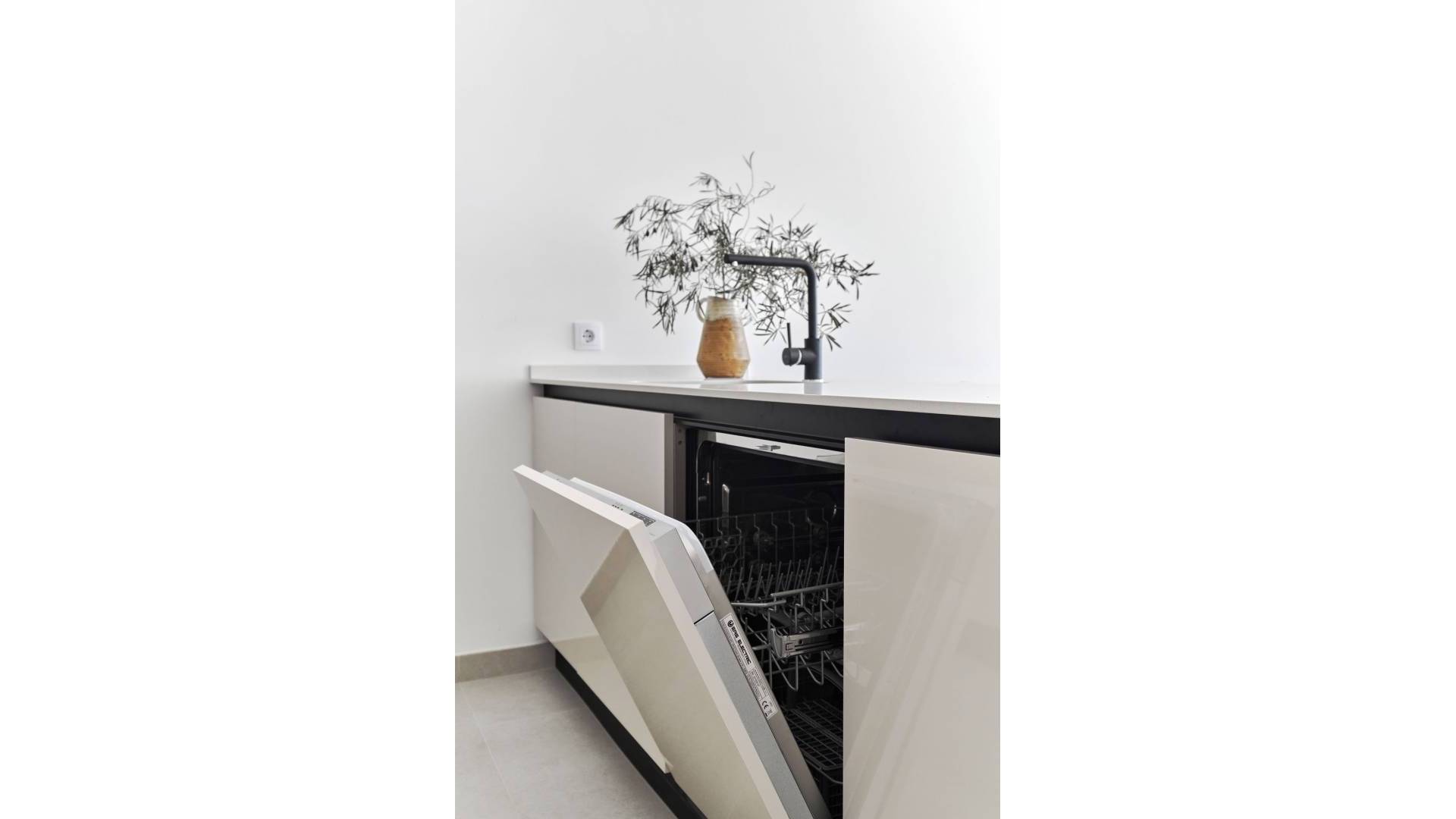 Neubau - Flacher Bungalow - Torrevieja