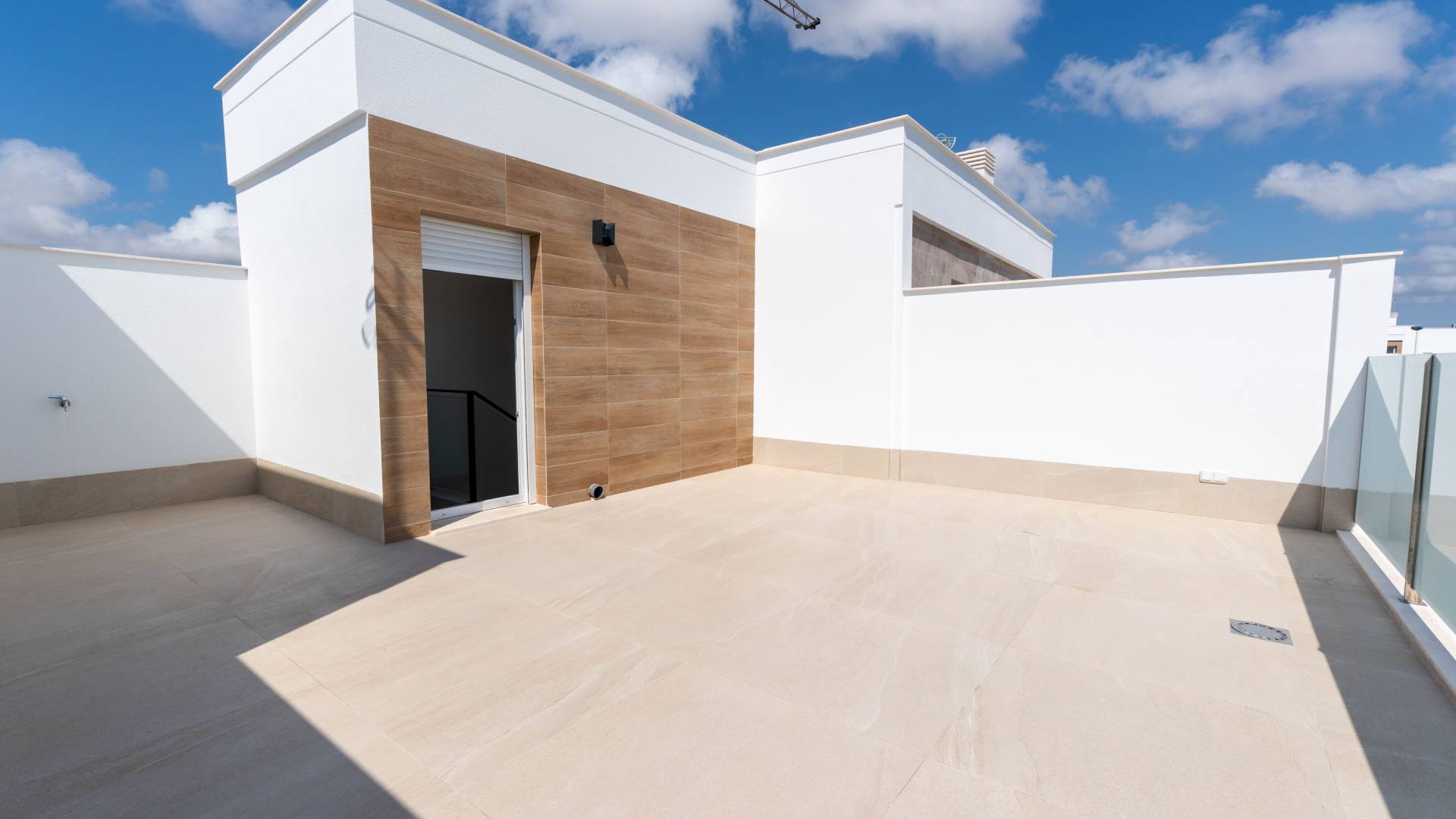 Neubau - Losgelöst - Las Esperanzas