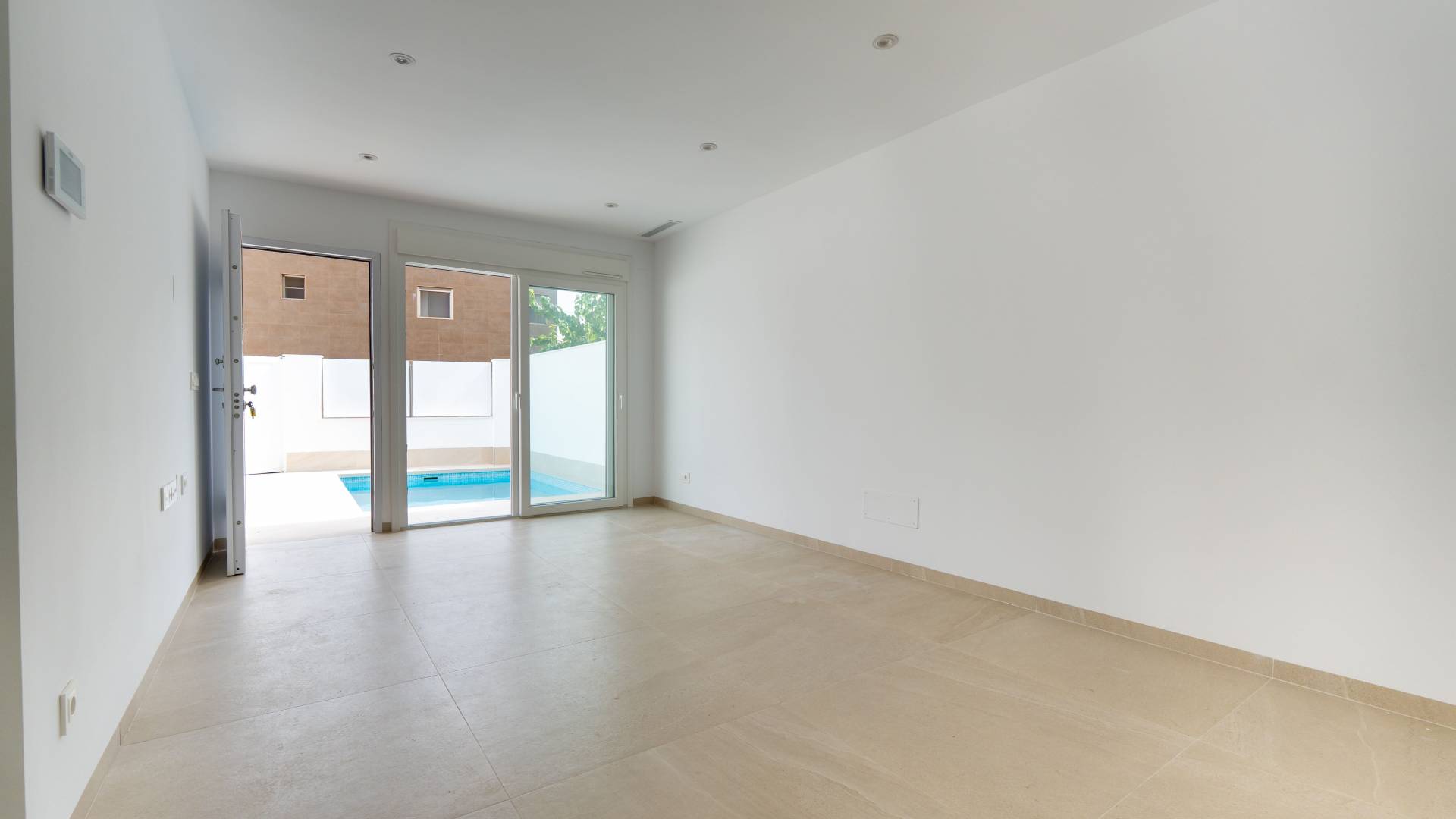 Neubau - Losgelöst - Las Esperanzas