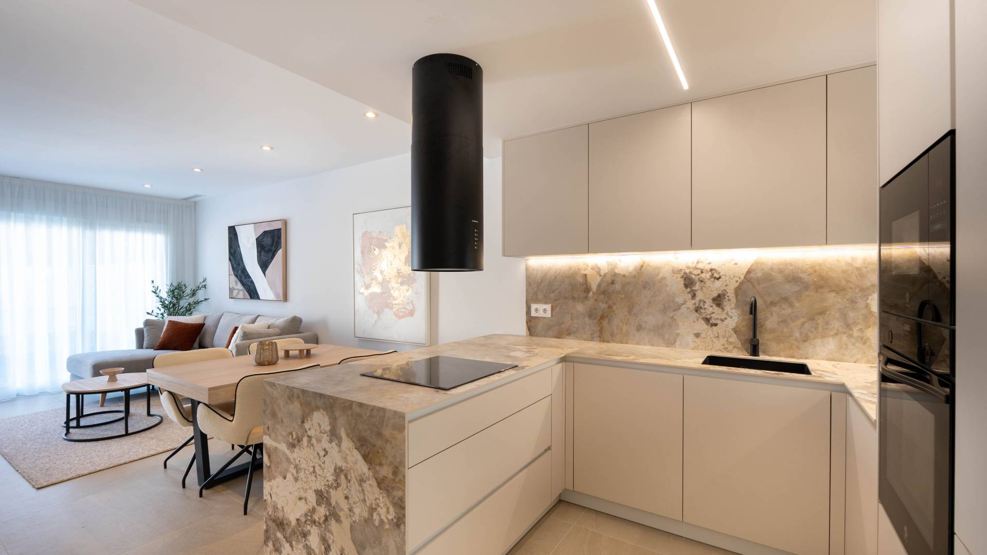 Neubau - Losgelöst - Las Esperanzas