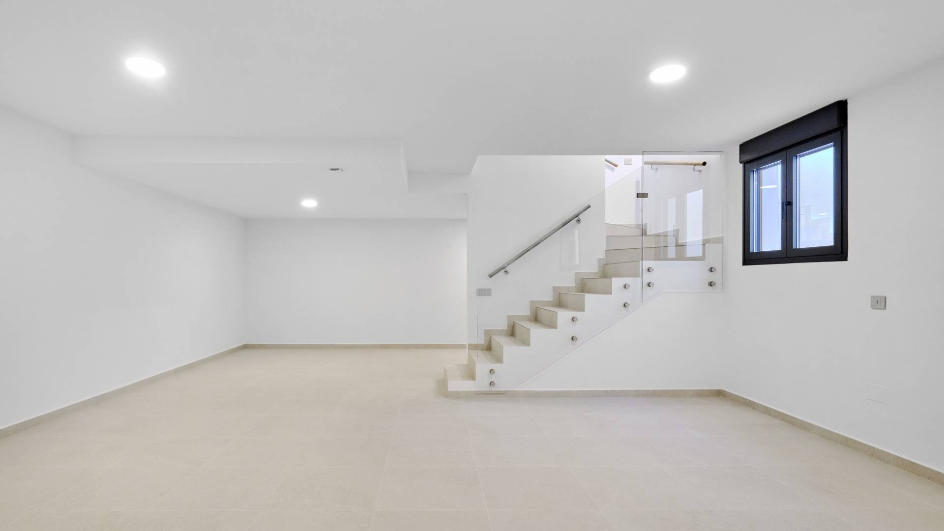 Neubau - Losgelöst - San Miguel de Salinas - 