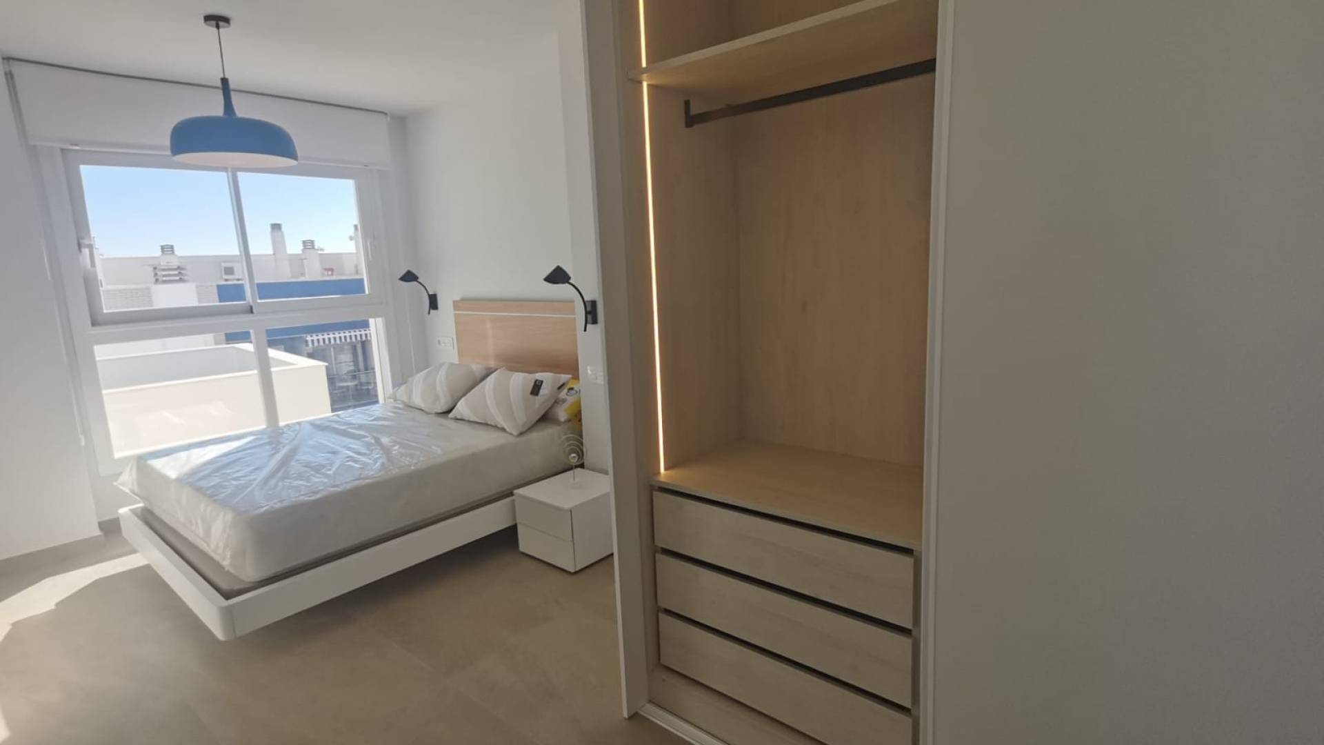 Neubau - Penthouse - Torrevieja - Playa de los Locos