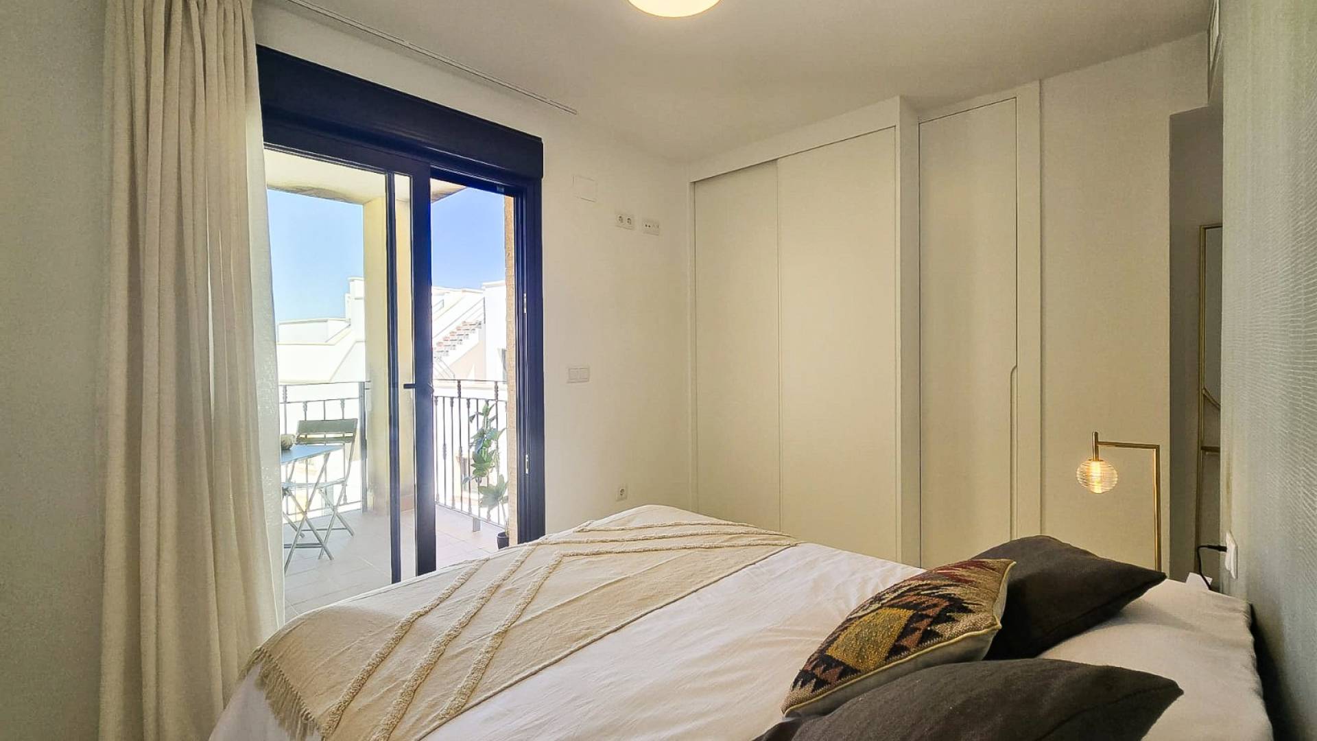 Neubau - Townhouse - Cox
