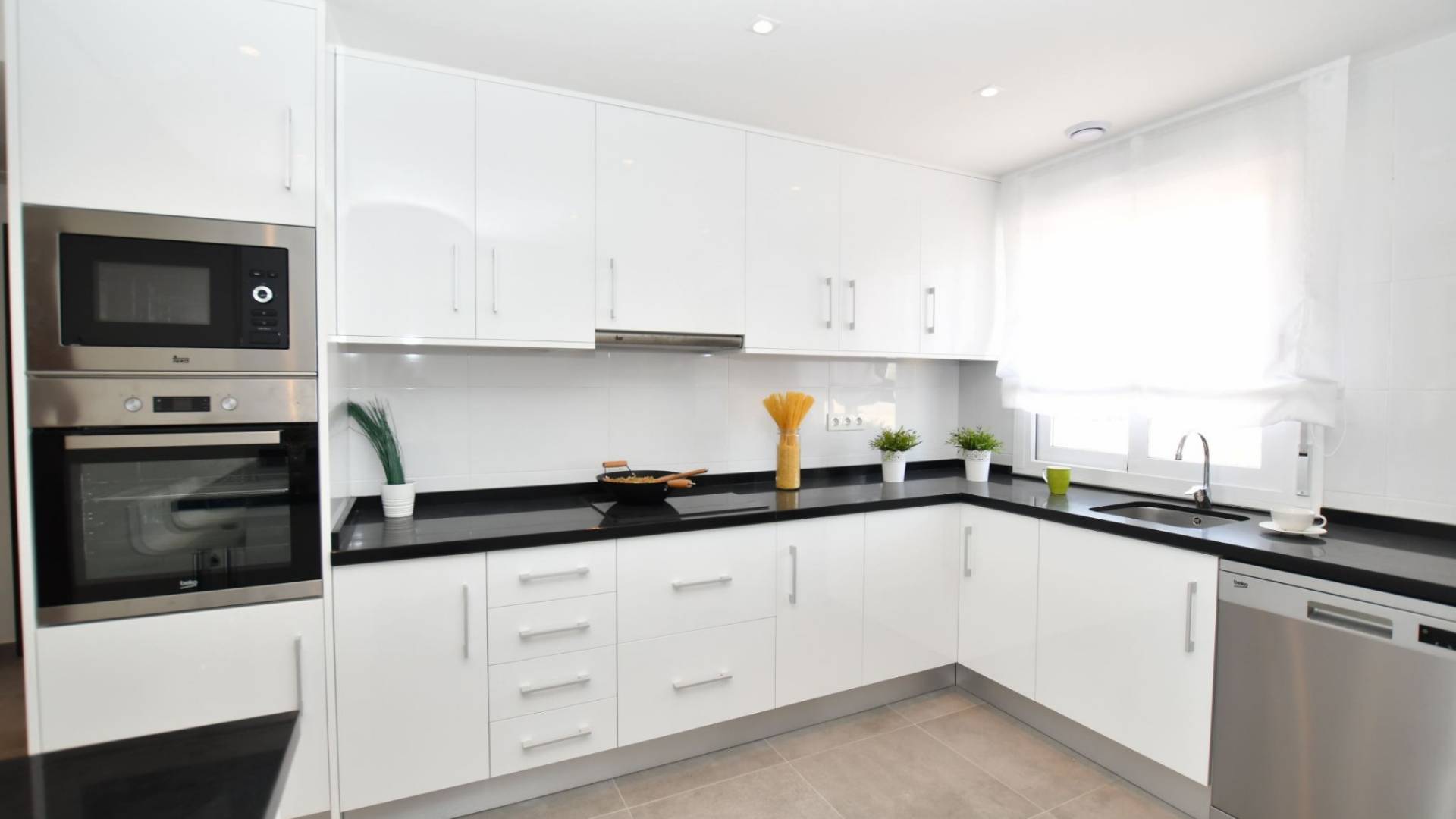 Neubau - Townhouse - San Miguel de Salinas - 