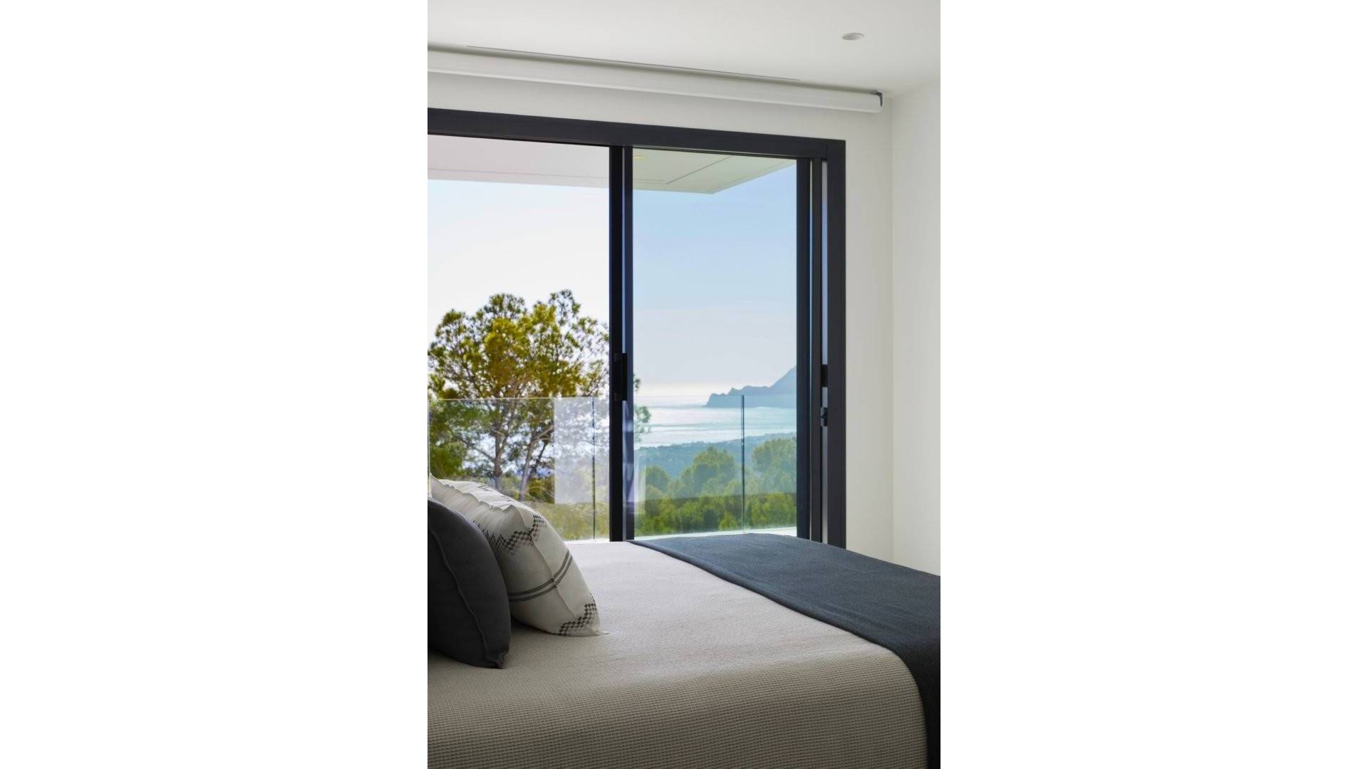 Neubau - Unabhängige Villa - Altea