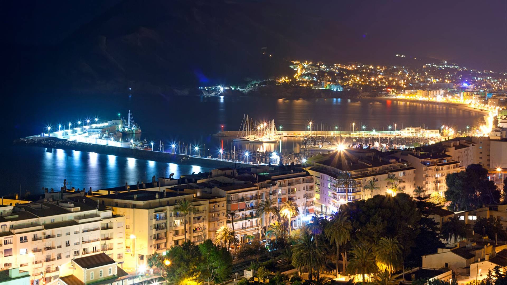 Neubau - Unabhängige Villa - Altea