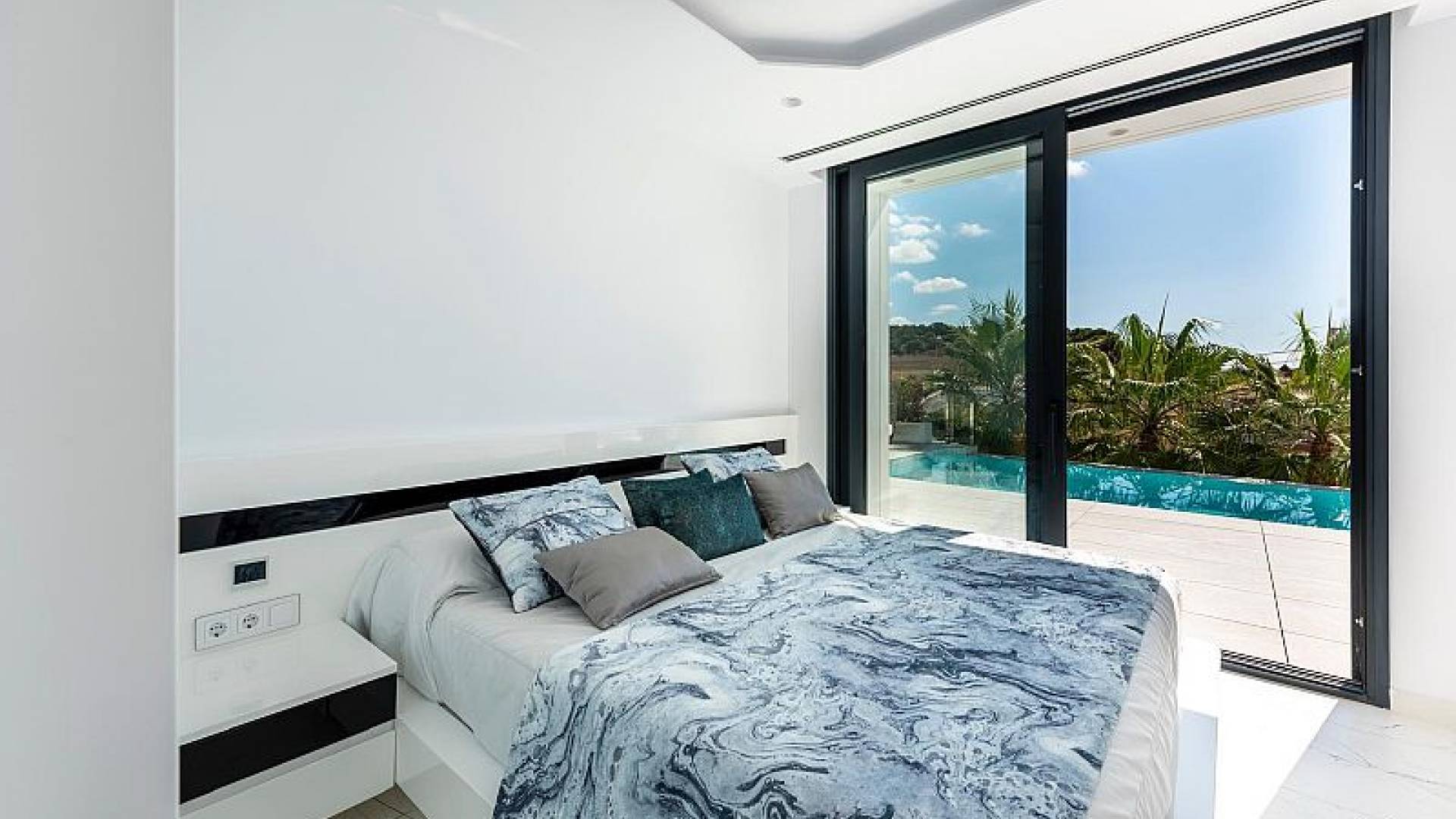 Neubau - Unabhängige Villa - Calpe