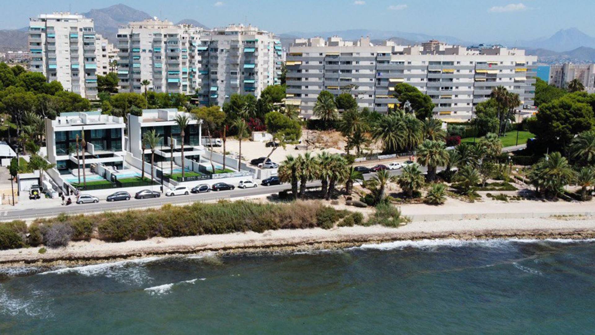 Neubau - Unabhängige Villa - El Campello - Campello Beach