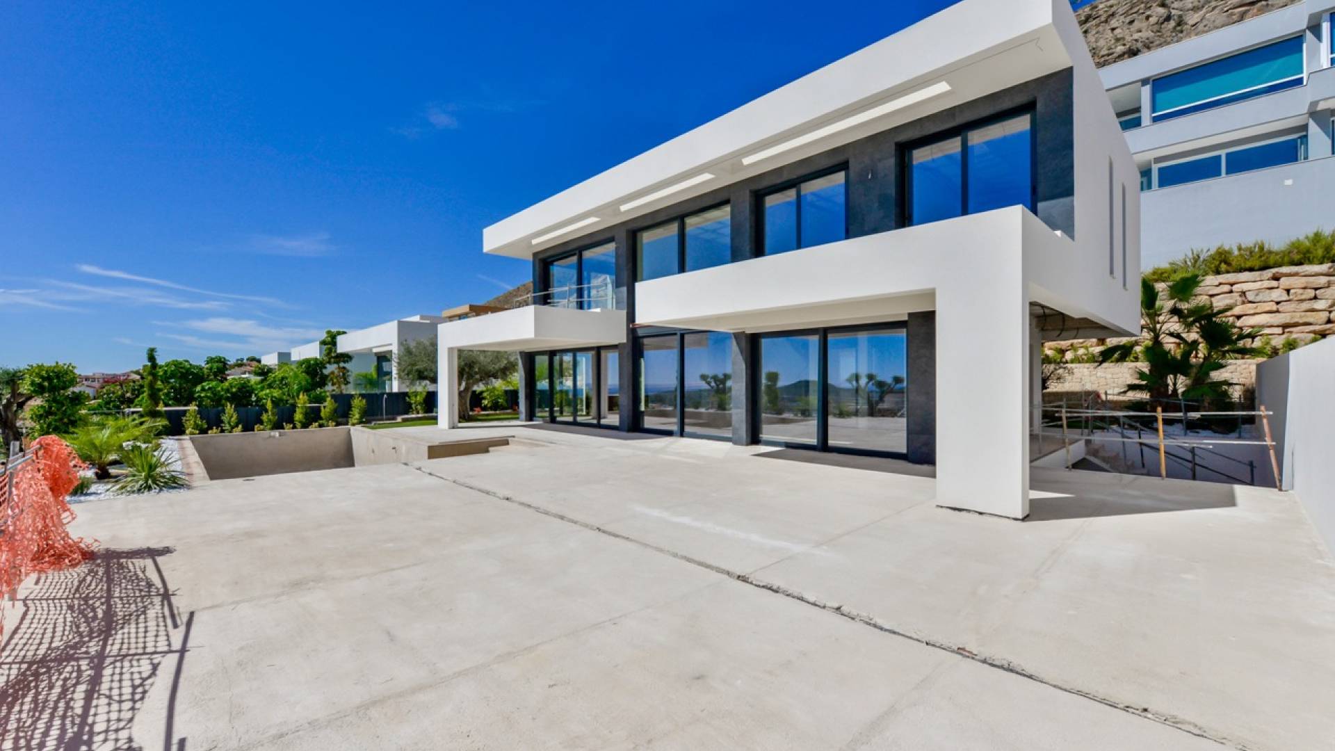 Neubau - Unabhängige Villa - Finestrat