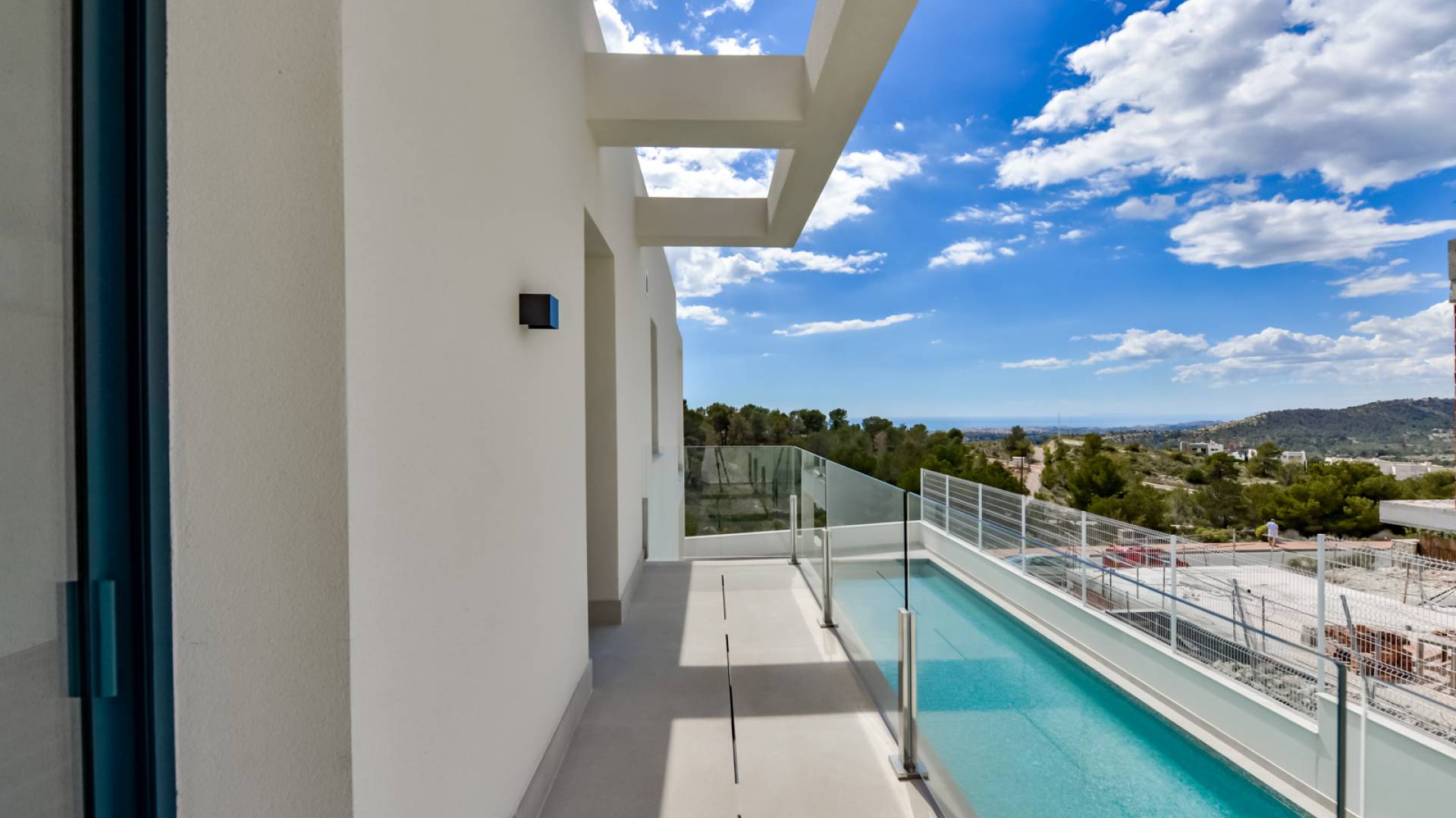 Neubau - Unabhängige Villa - Finestrat