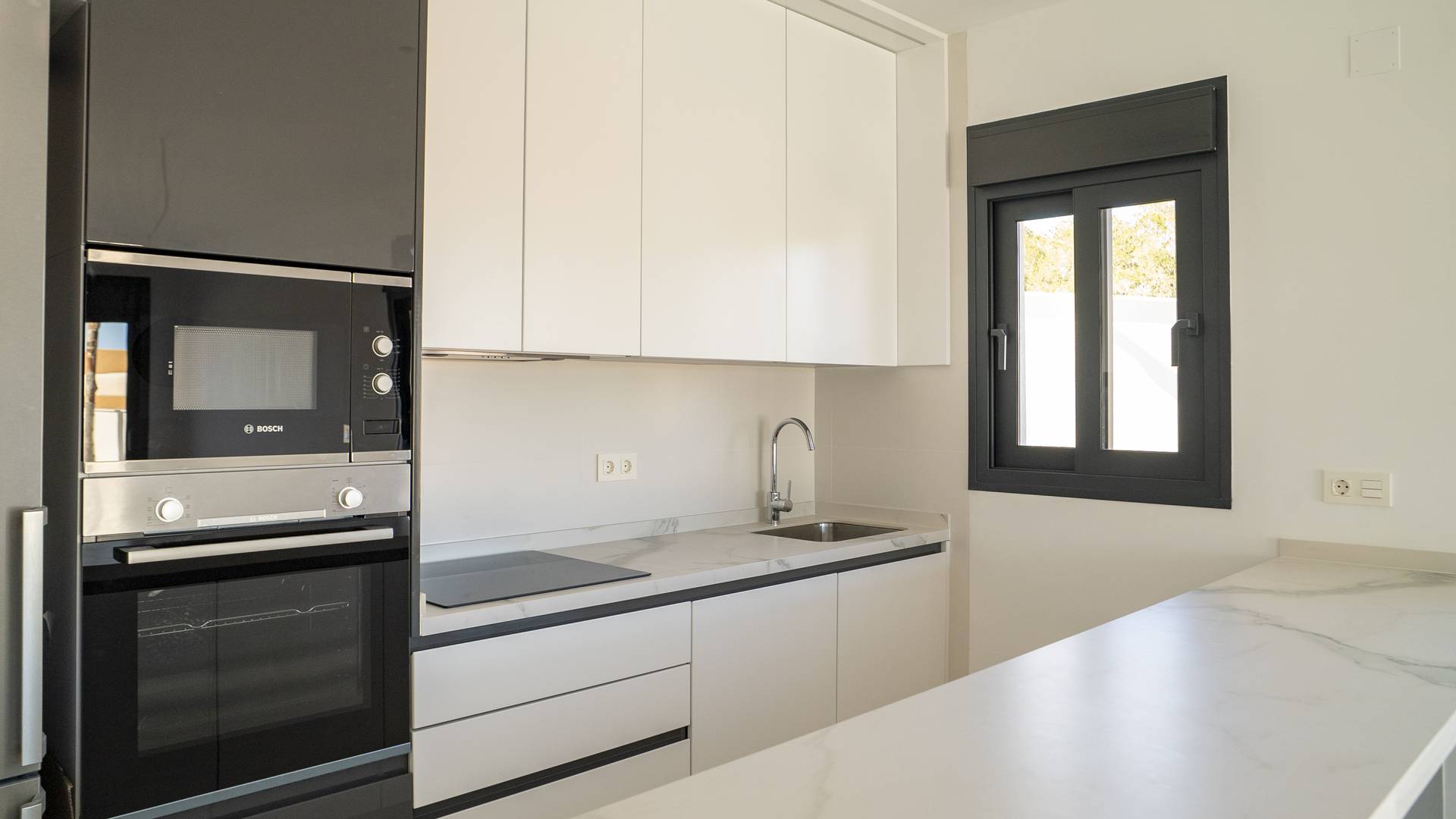 Neubau - Unabhängige Villa - La Nucía