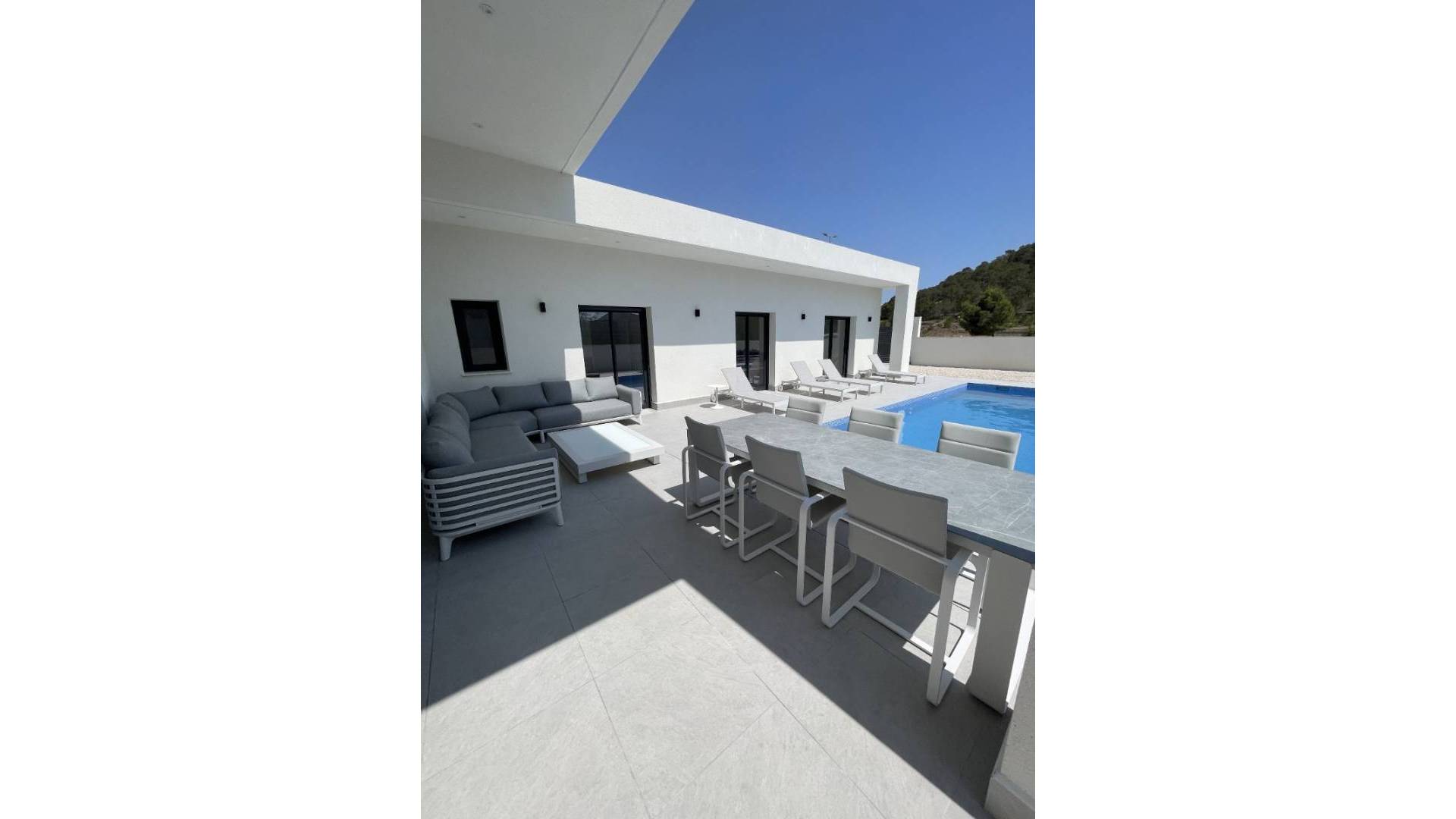 Neubau - Unabhängige Villa - La Romana