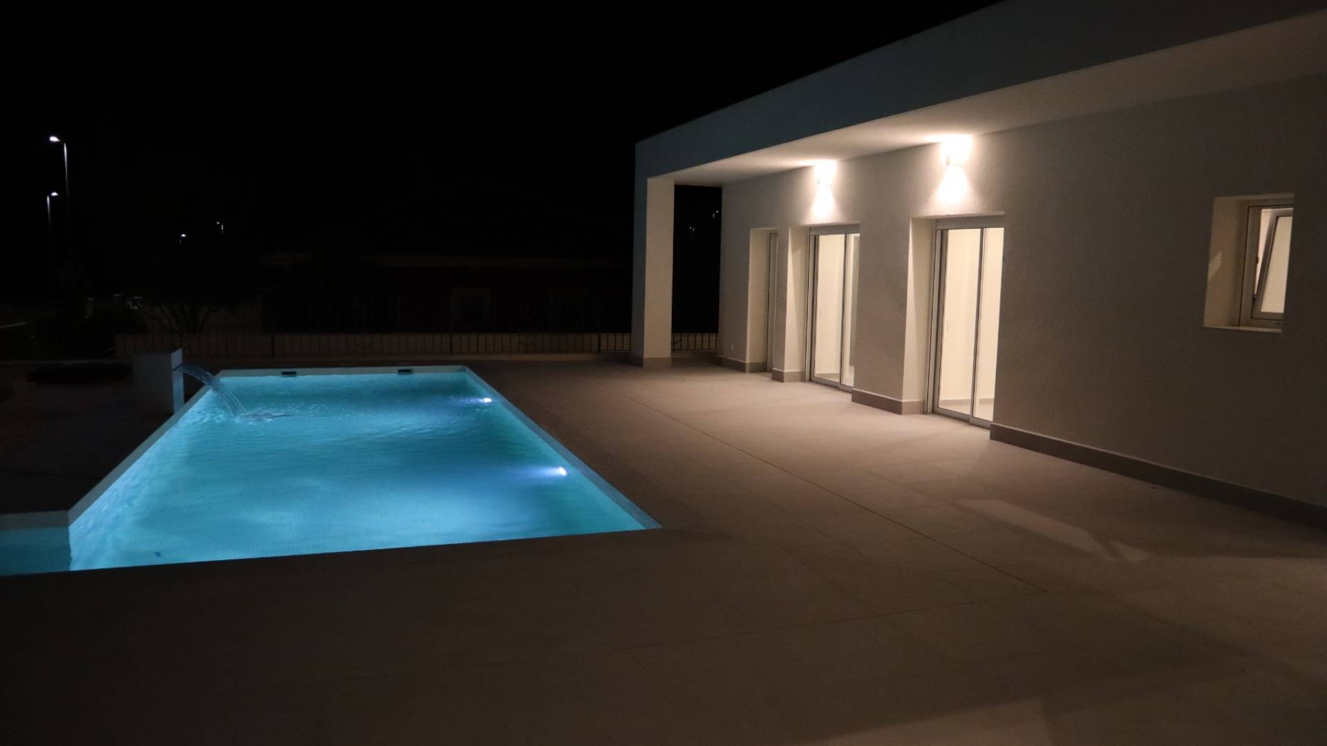 Neubau - Unabhängige Villa - La Romana