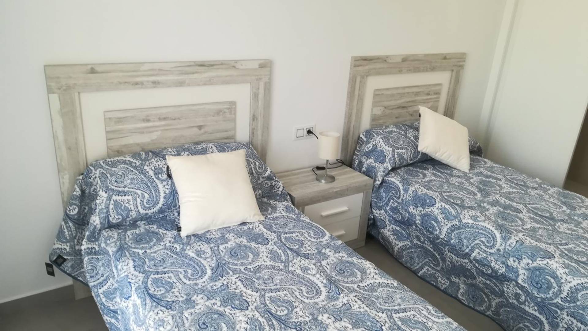 Neubau - Unabhängige Villa - Los Montesinos - La Herrada