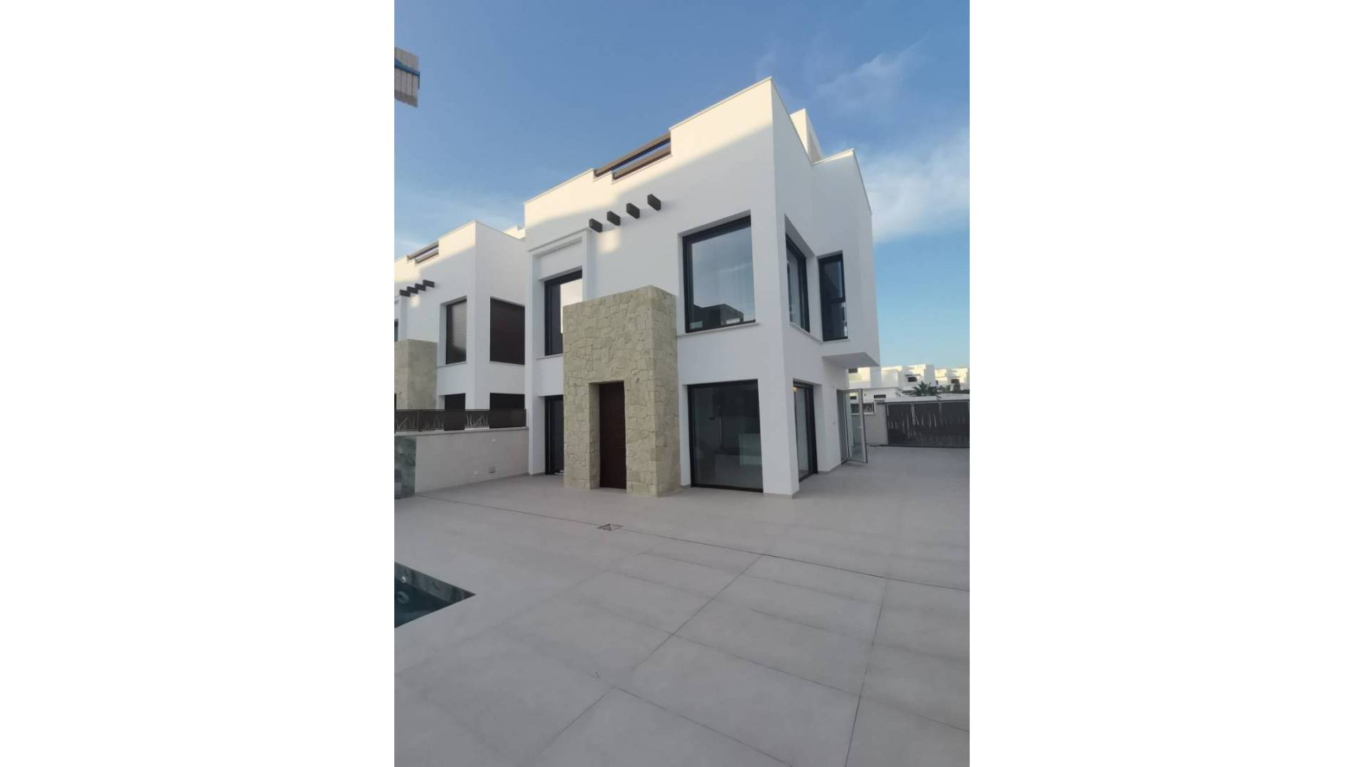 Neubau - Unabhängige Villa - Los Montesinos - Montesinos