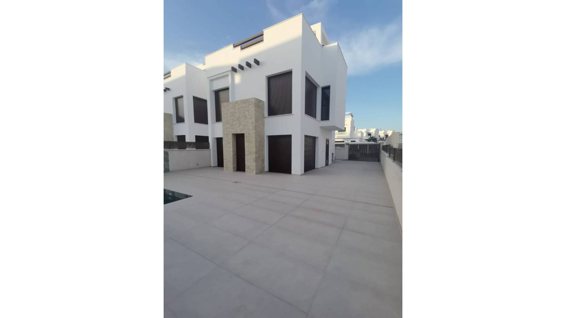 Neubau - Unabhängige Villa - Los Montesinos - Montesinos