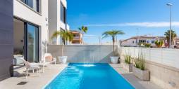 Neubau - Unabhängige Villa - Orihuela Costa - Punta Prima