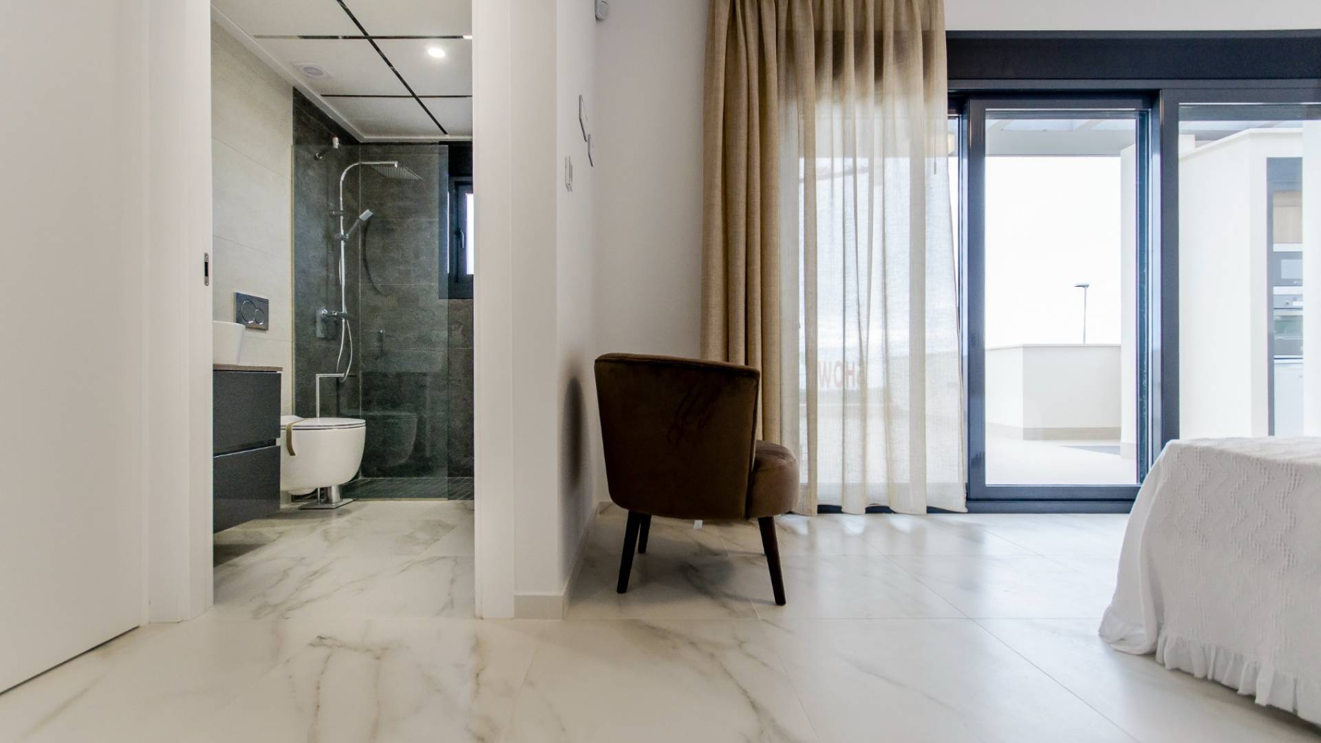 Neubau - Unabhängige Villa - San Miguel de Salinas - 