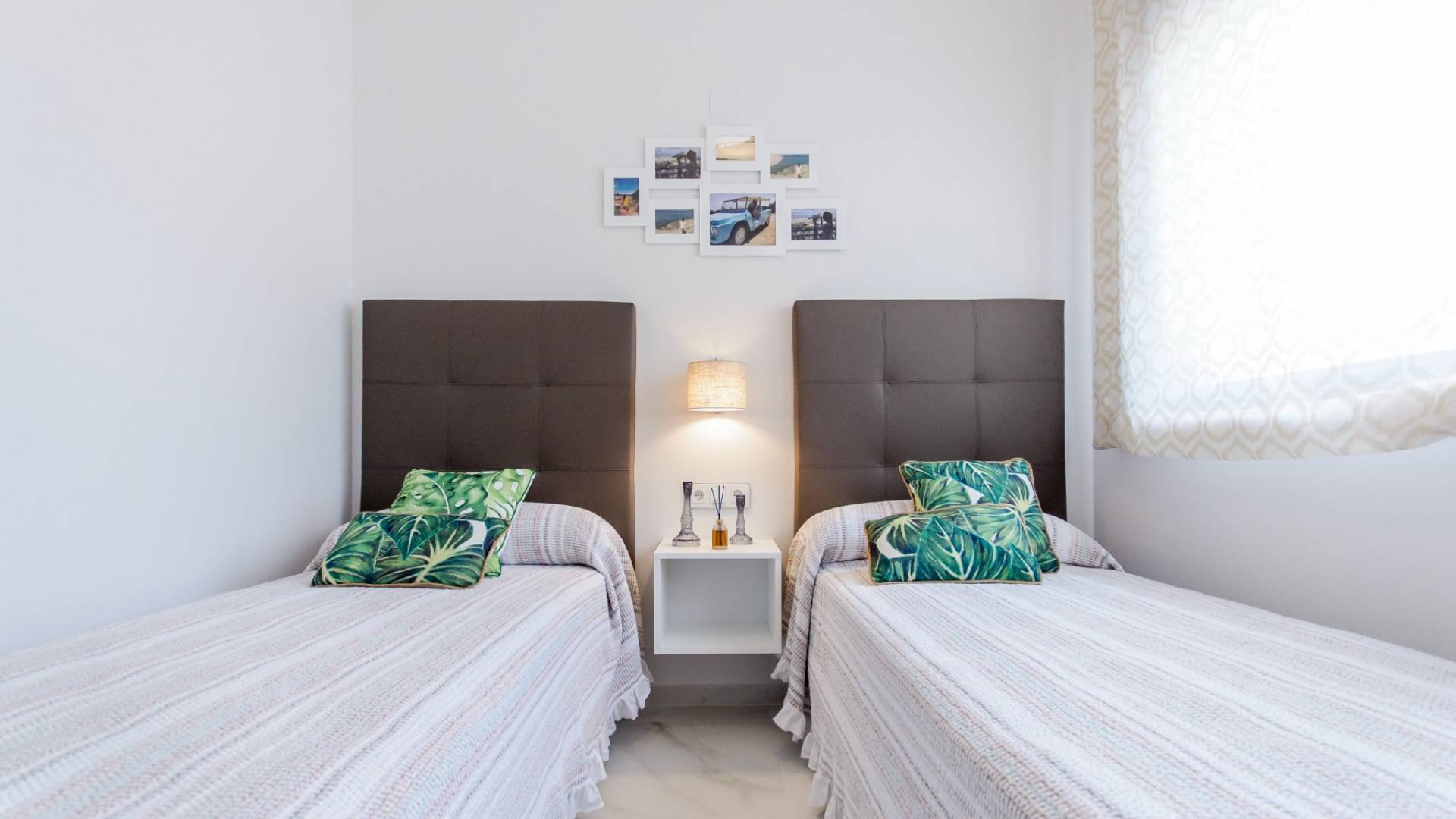 Neubau - Unabhängige Villa - San Miguel de Salinas - 