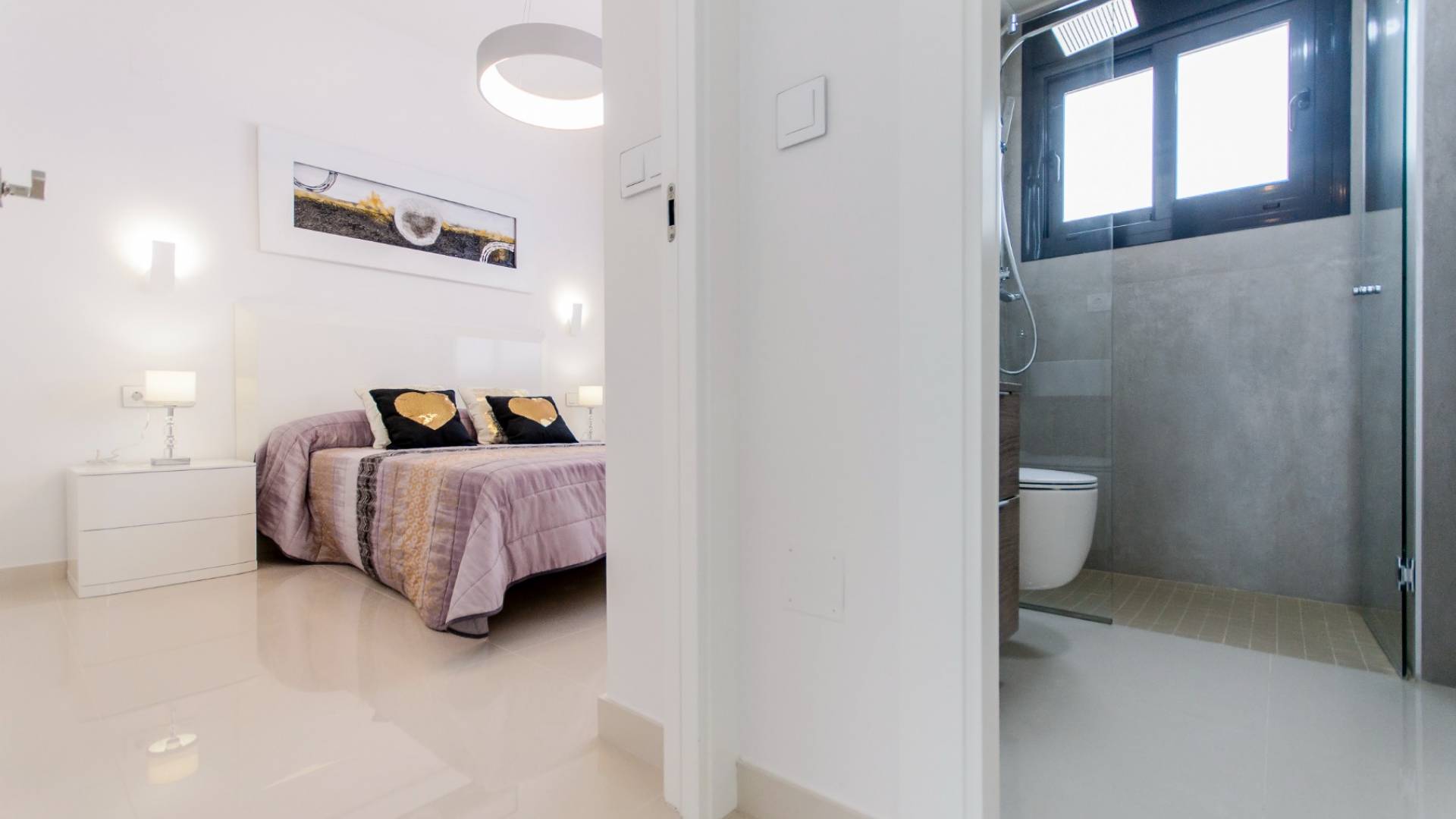 Neubau - Unabhängige Villa - San Miguel de Salinas - 