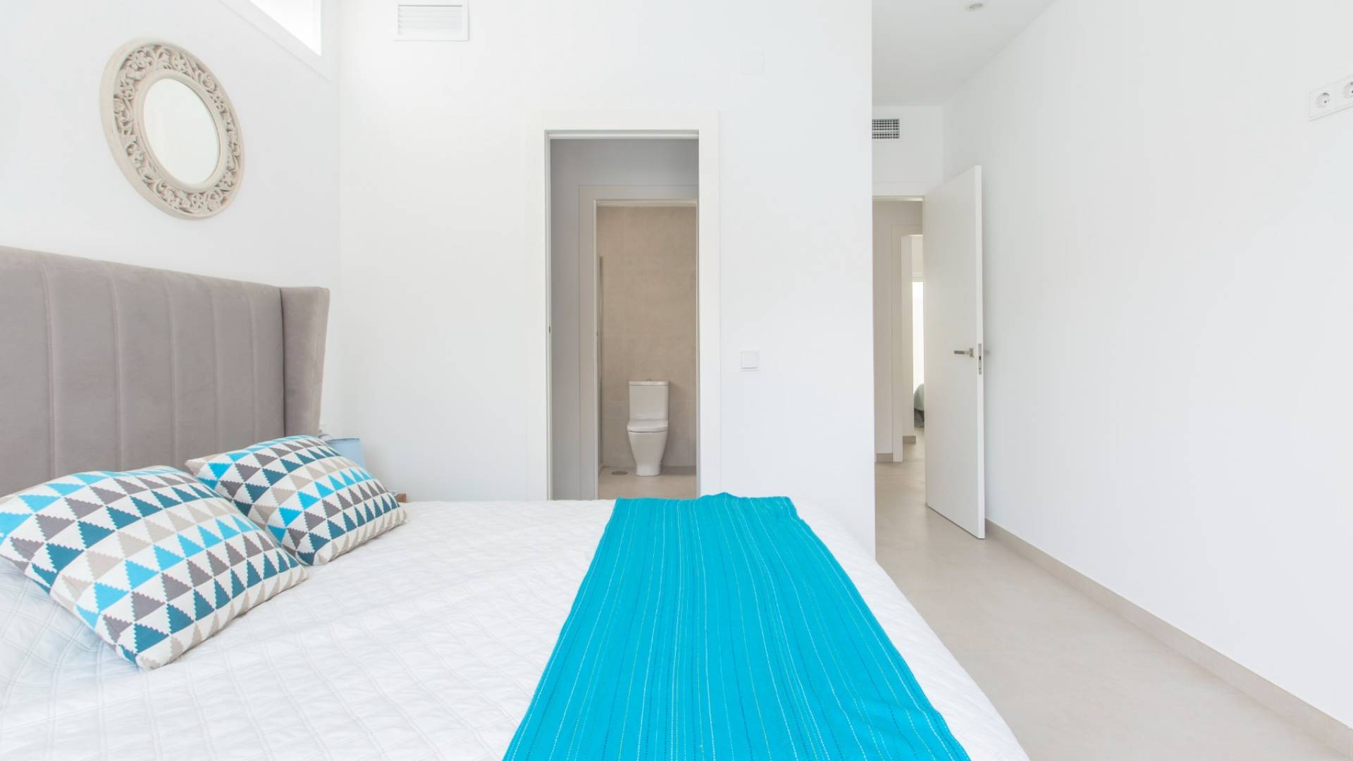 Neubau - Unabhängige Villa - Santiago de la Ribera - 