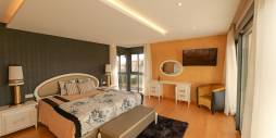 Neubau - Unabhängige Villa - Torrevieja