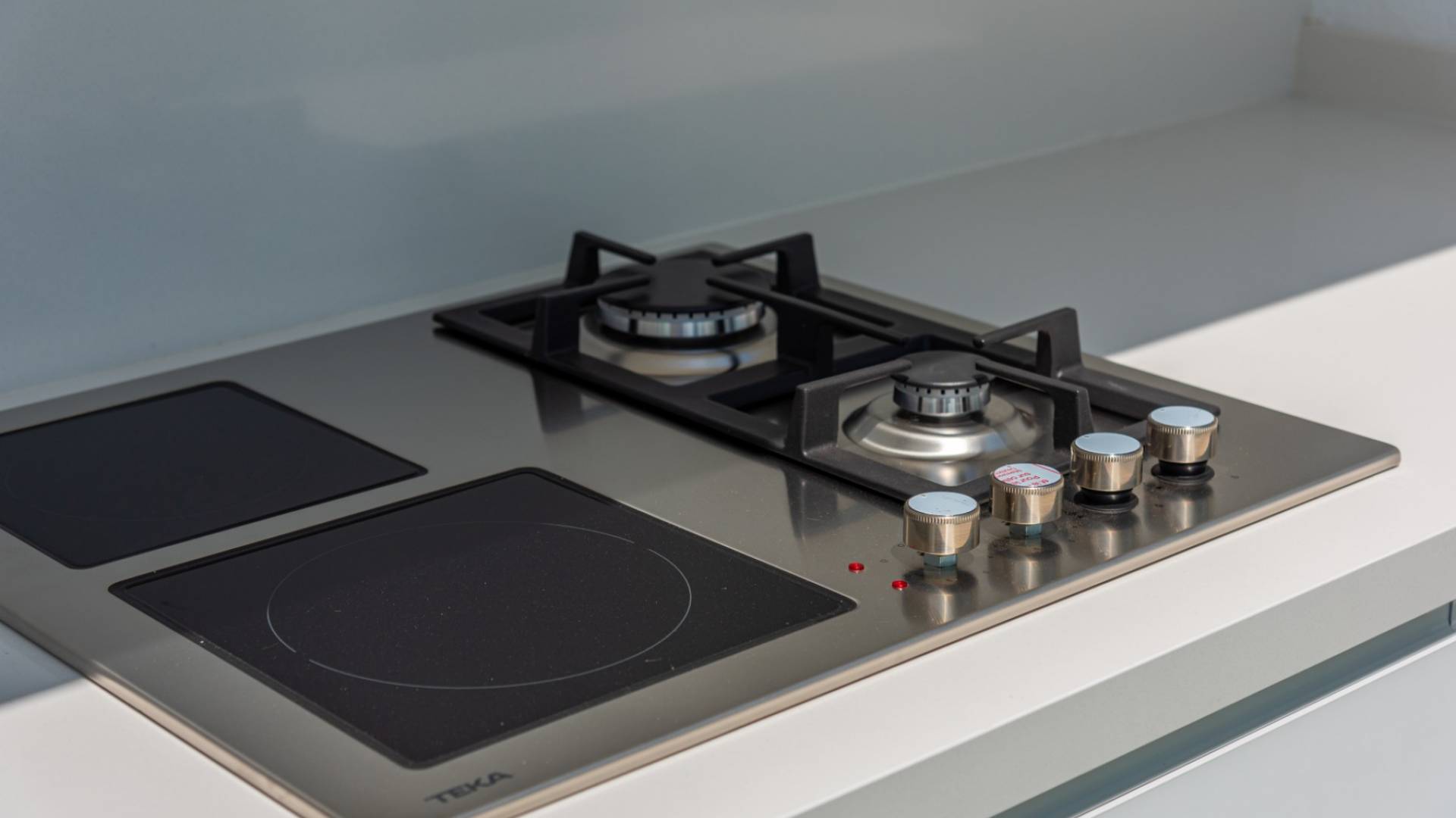 Neubau - Unabhängige Villa - 