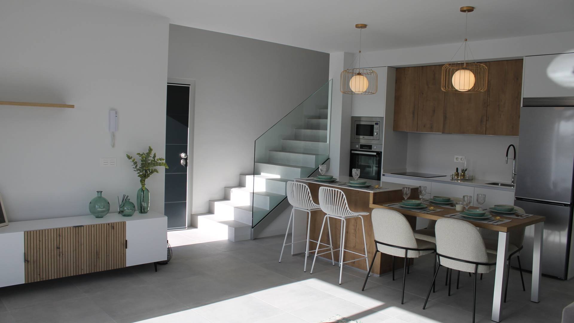 Neubau - Unabhängige Villa - 