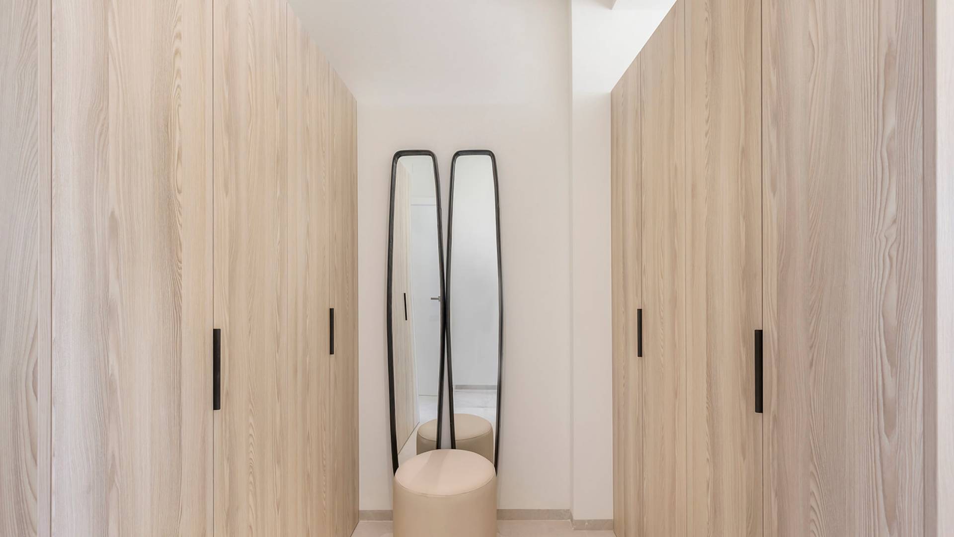 Neubau - Unabhängige Villa - 