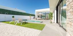 Neubau - Unabhängige Villa - 